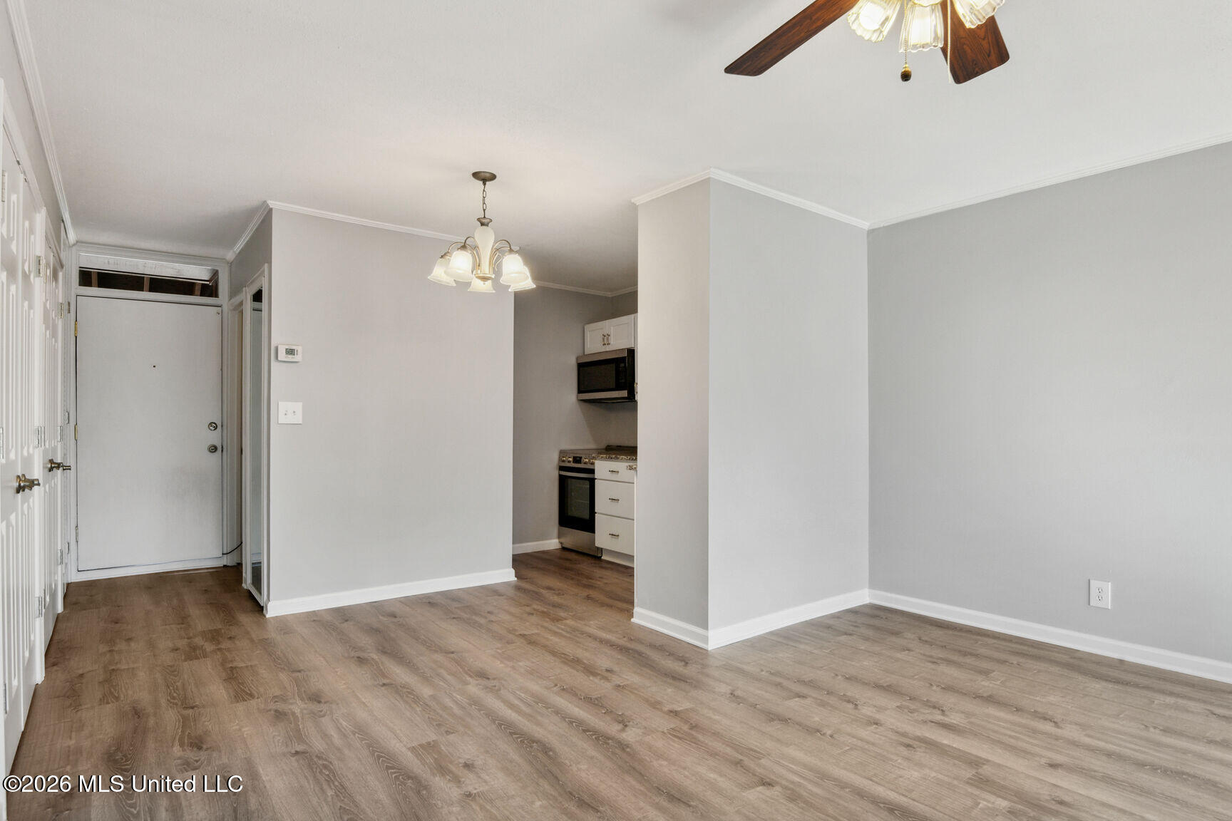 205 Lakeside Villa Property Photo 5