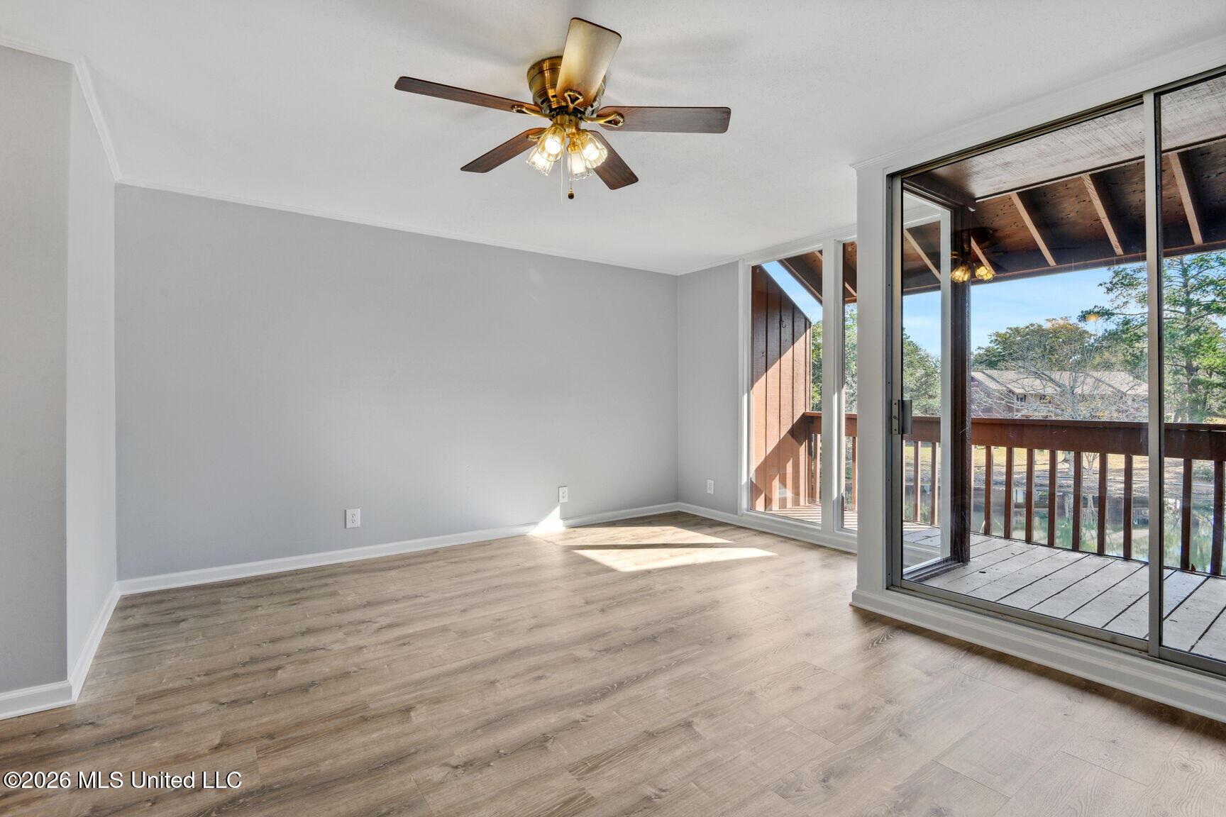205 Lakeside Villa Property Photo 12