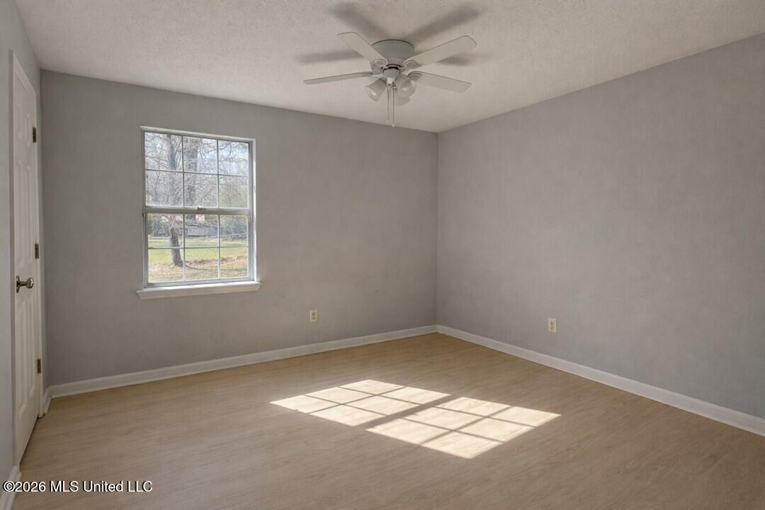 626 David Cove Property Photo 9