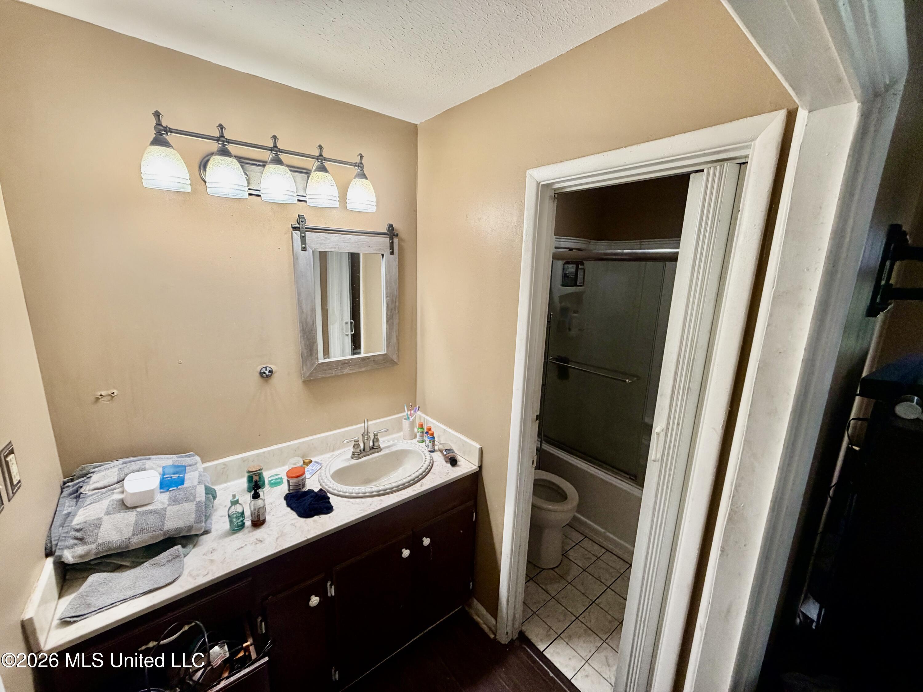 4926 S Highway 61 Property Photo 4