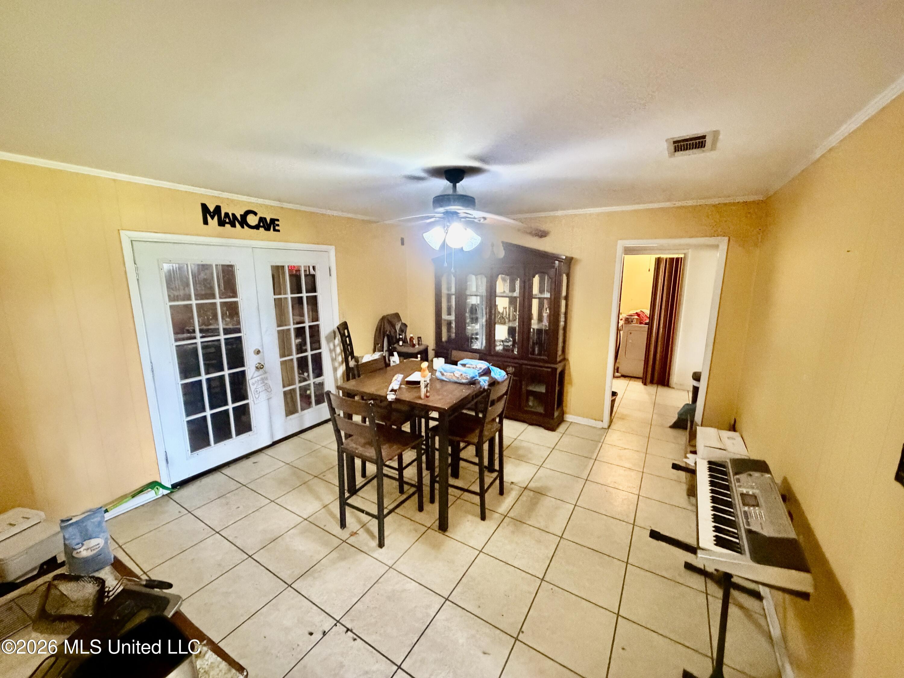 4926 S Highway 61 Property Photo 8