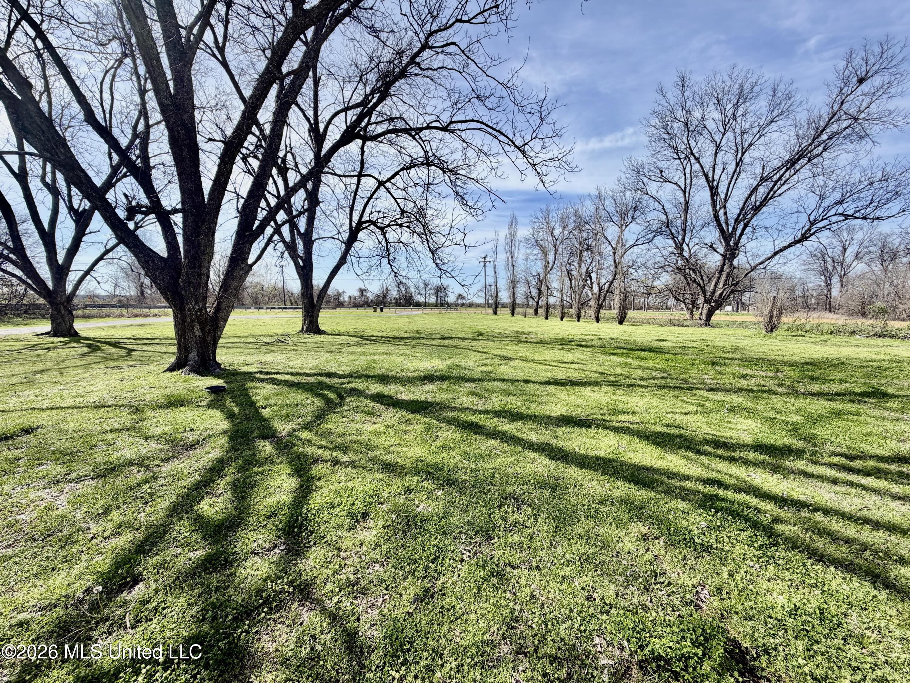 4926 S Highway 61 Property Photo 10