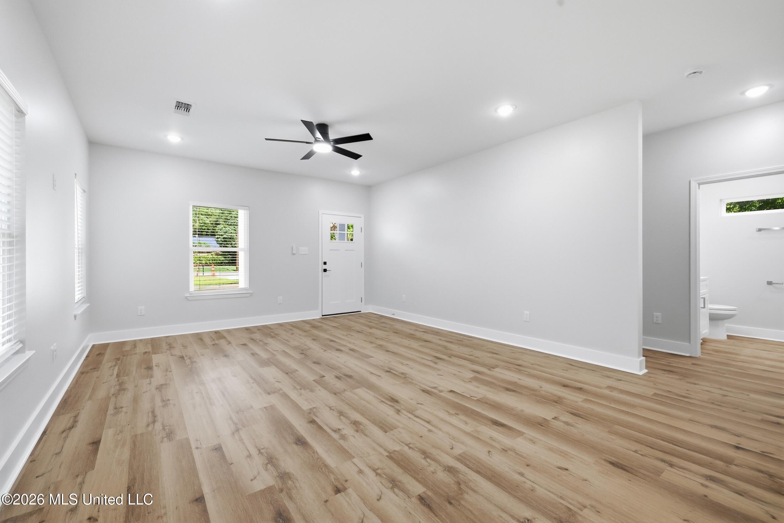 154 Balmoral Avenue Property Photo 4