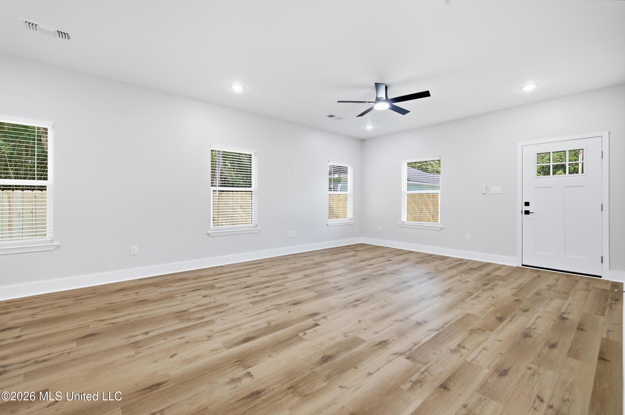 154 Balmoral Avenue Property Photo 5