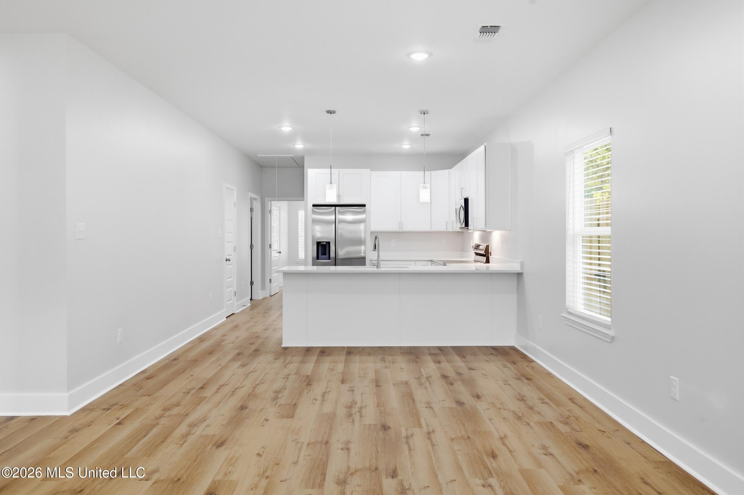154 Balmoral Avenue Property Photo 9