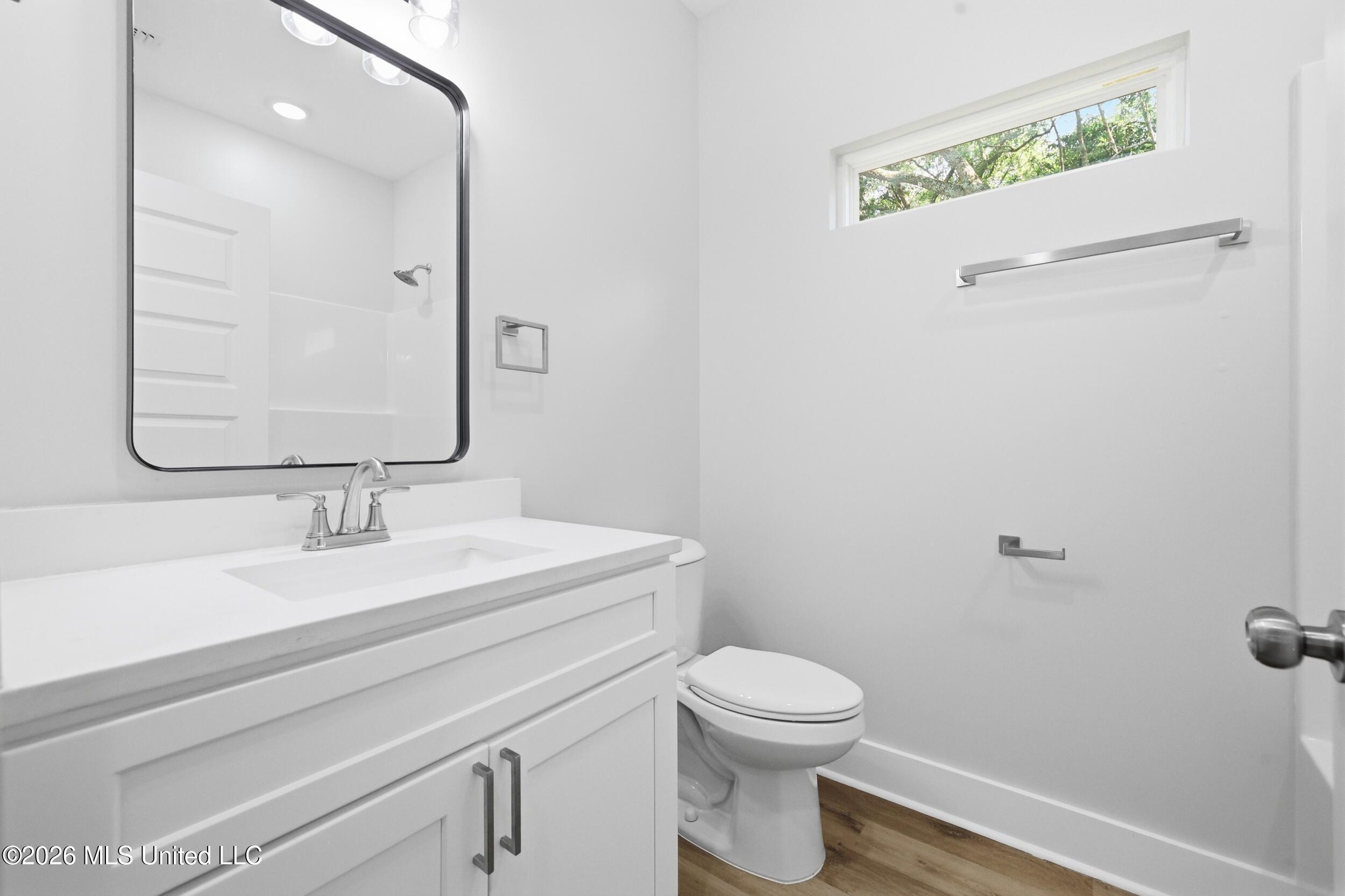 154 Balmoral Avenue Property Photo 24