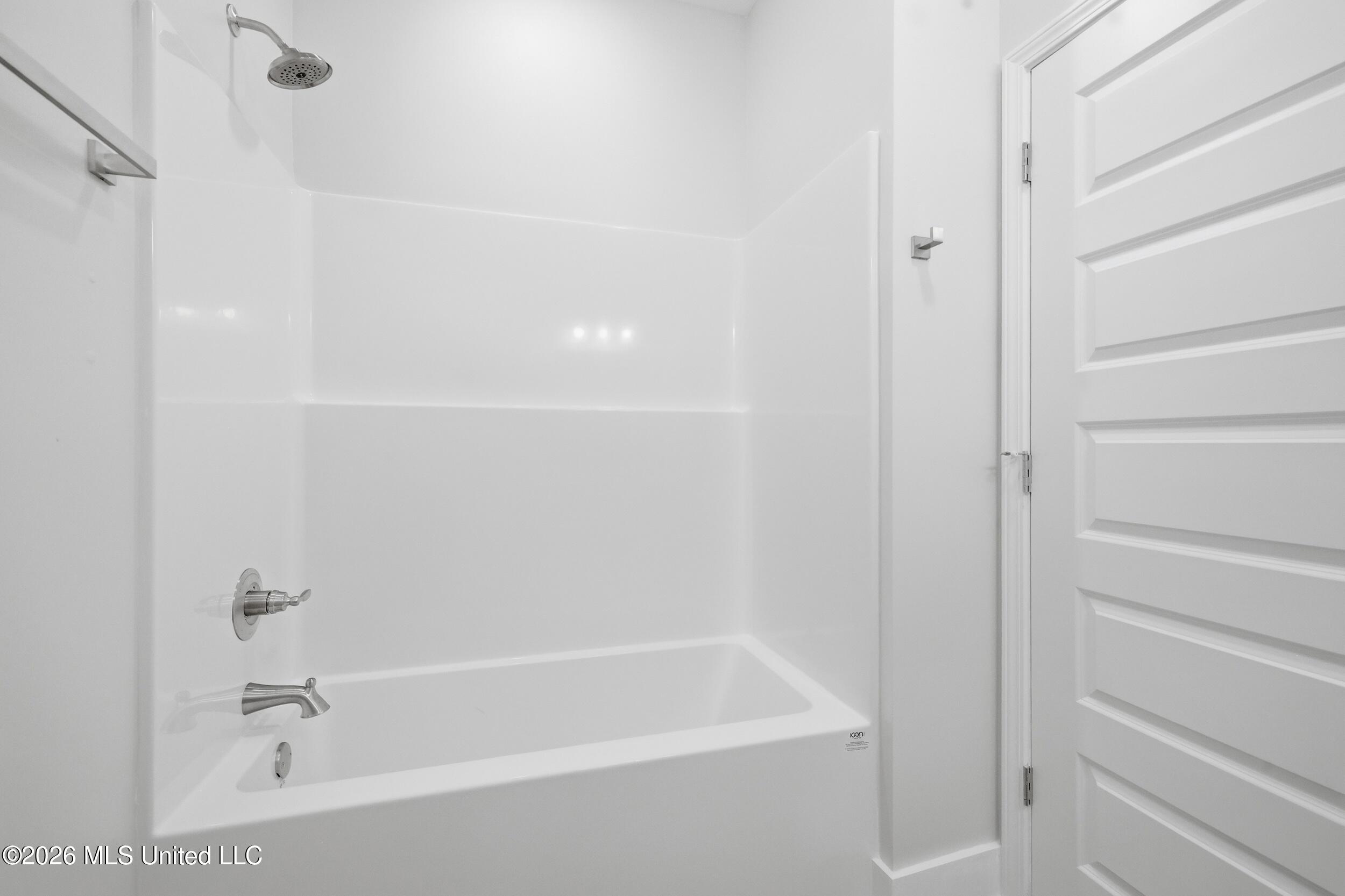 154 Balmoral Avenue Property Photo 25