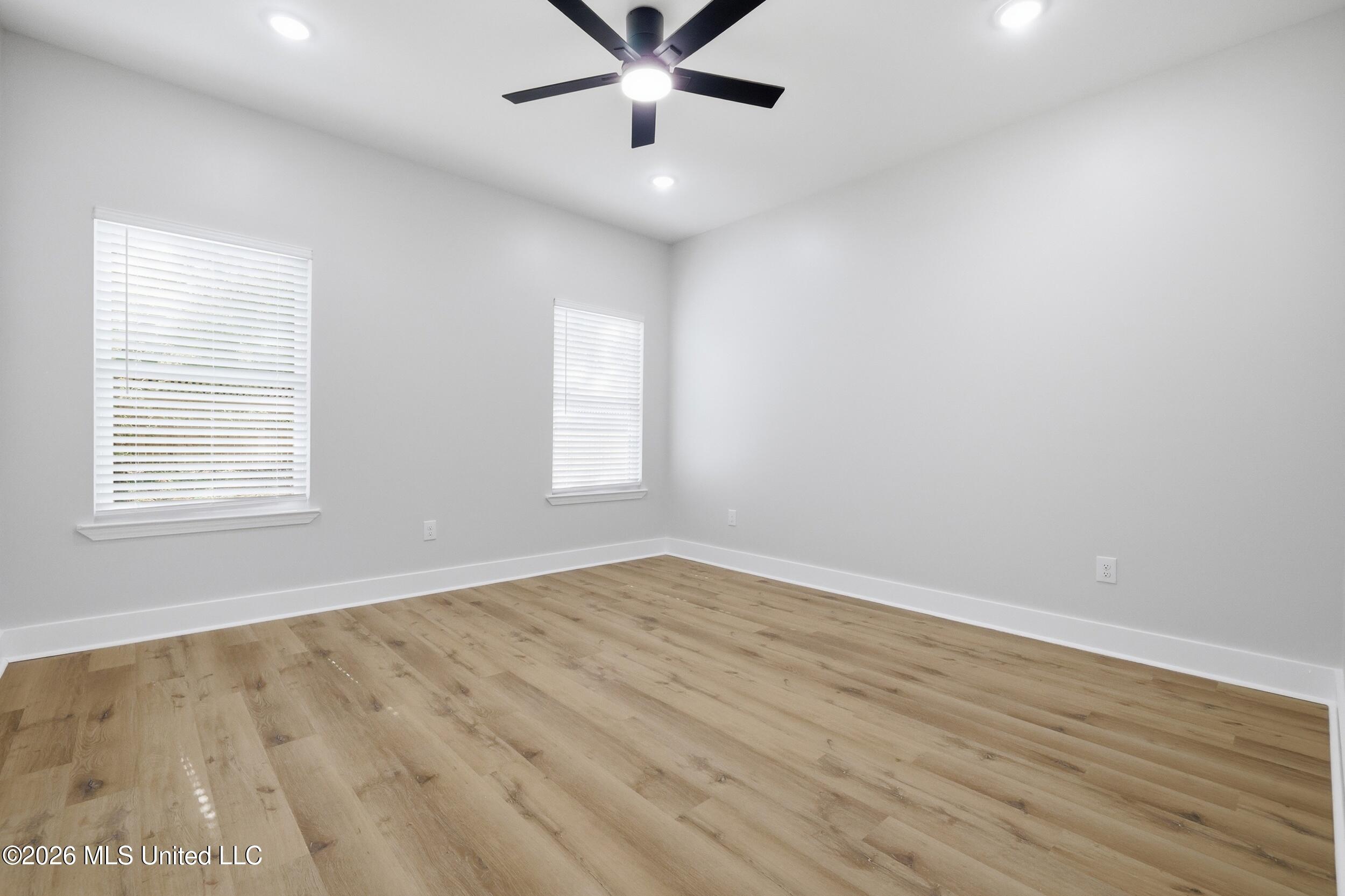 154 Balmoral Avenue Property Photo 30