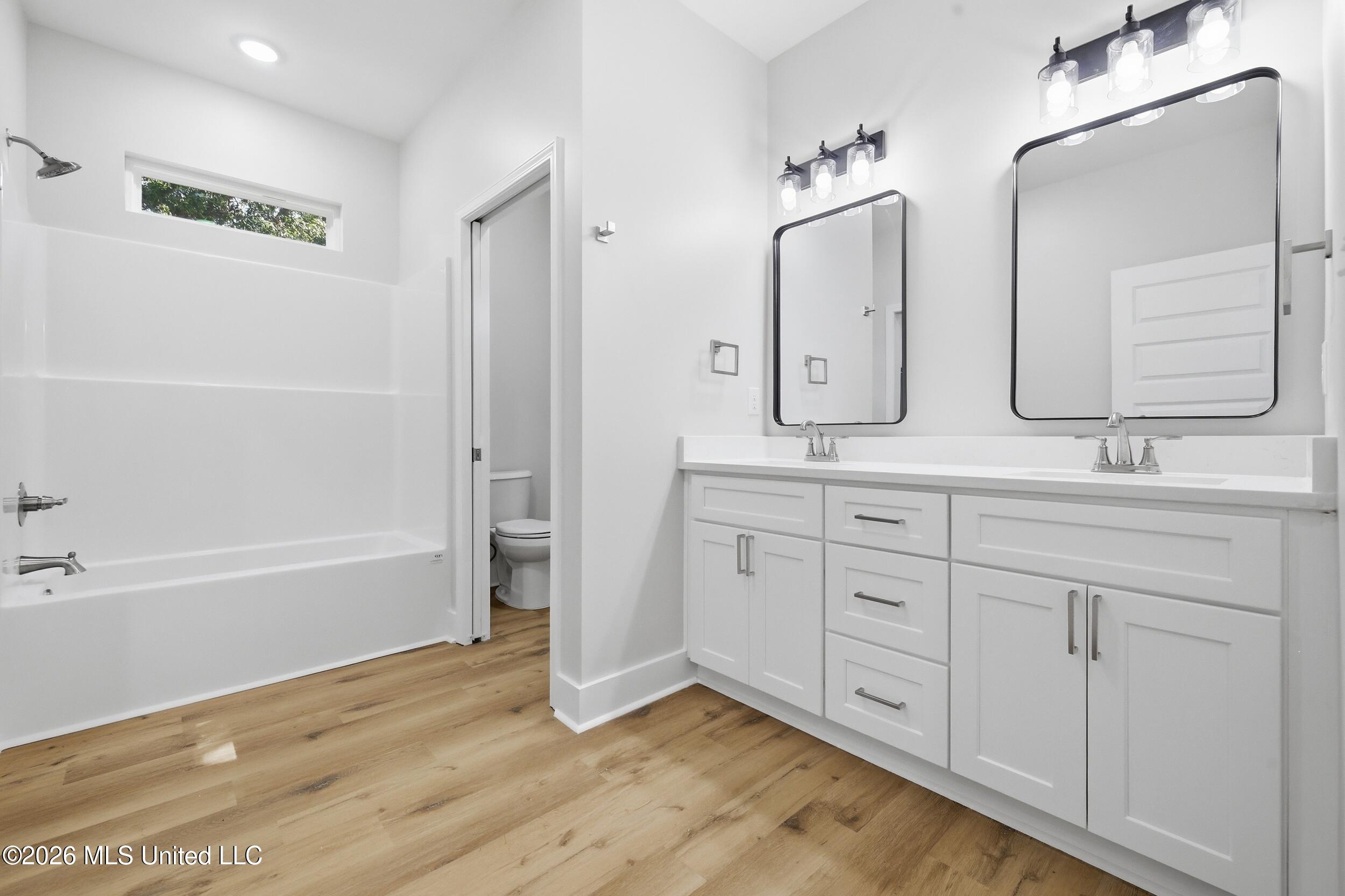 154 Balmoral Avenue Property Photo 32