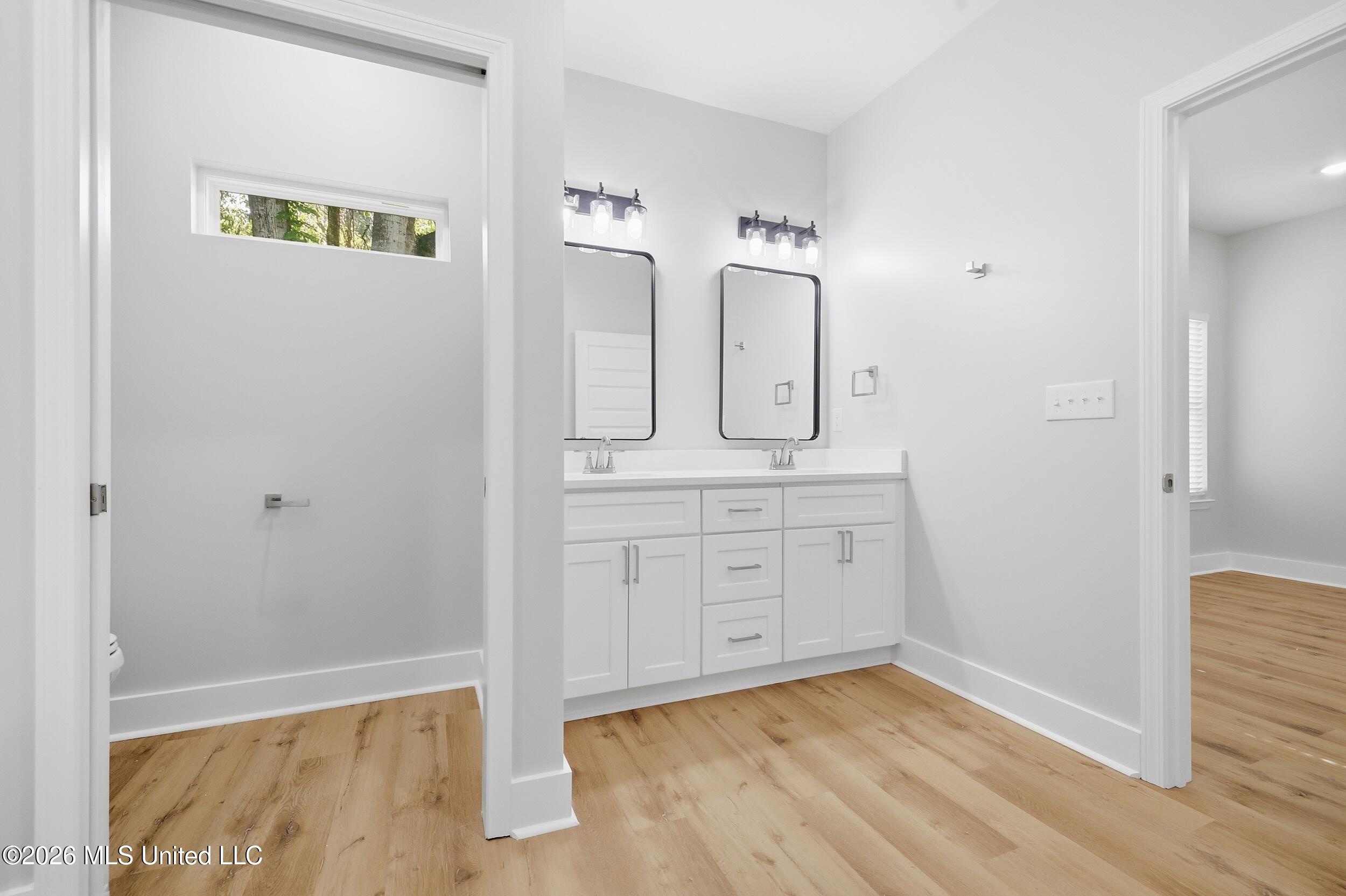 154 Balmoral Avenue Property Photo 33