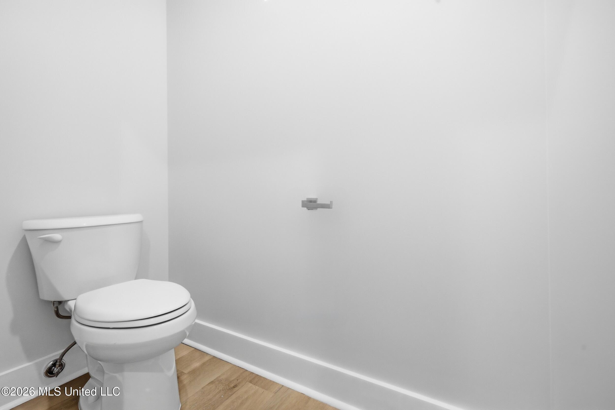 154 Balmoral Avenue Property Photo 34