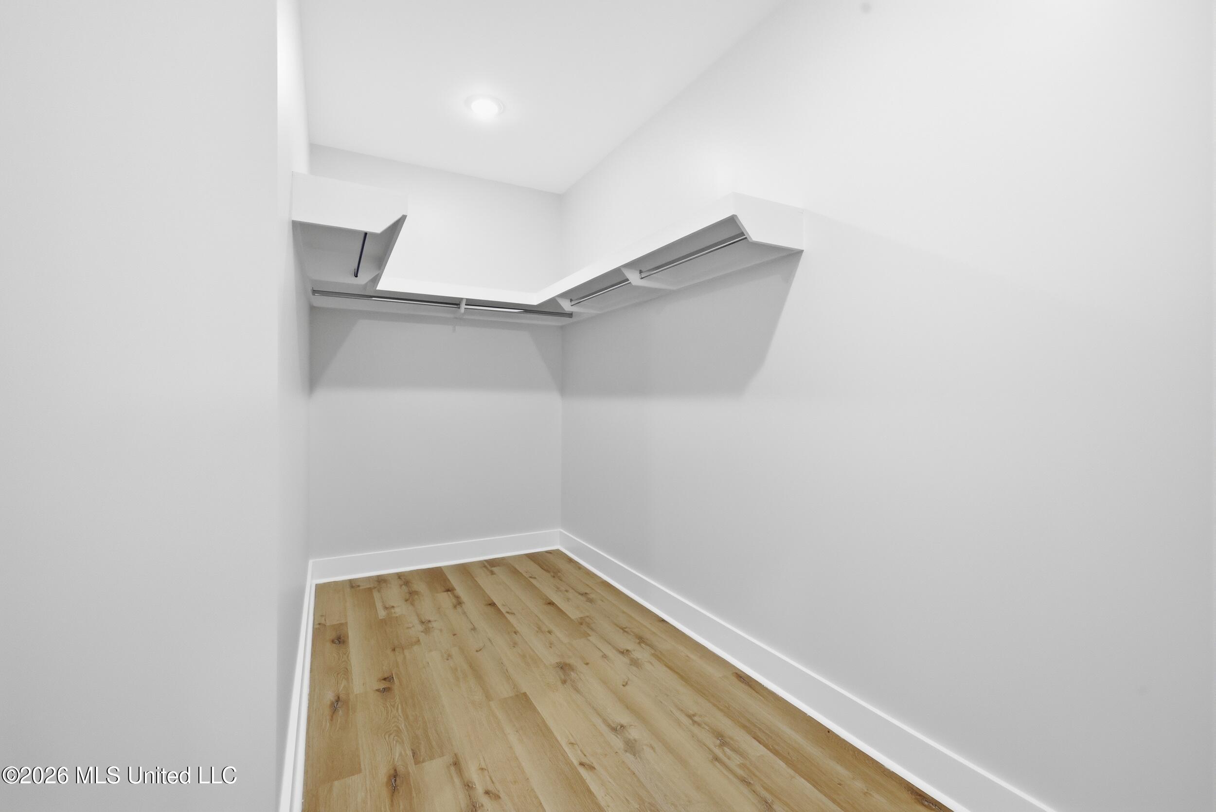 154 Balmoral Avenue Property Photo 36