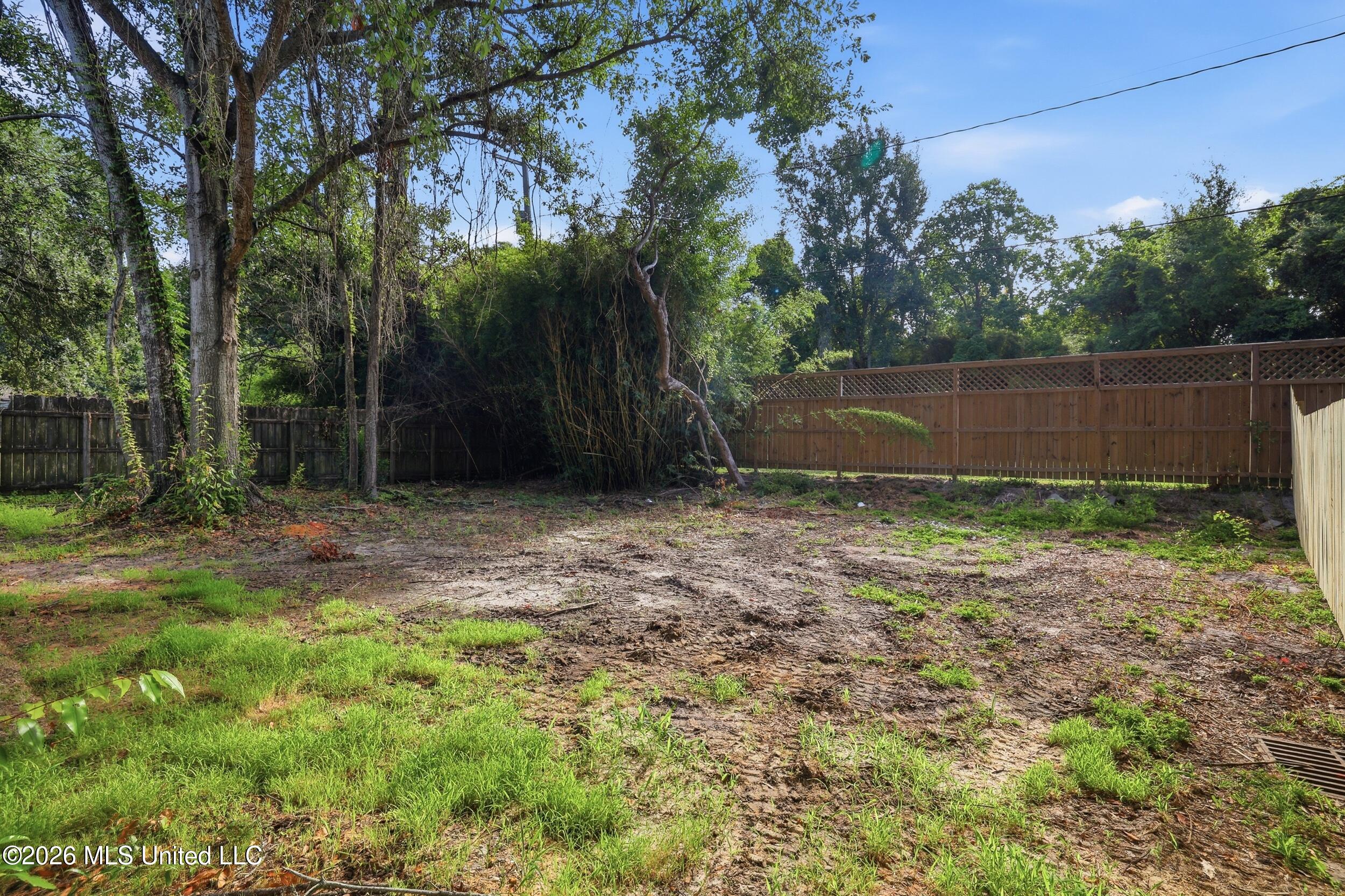 154 Balmoral Avenue Property Photo 37