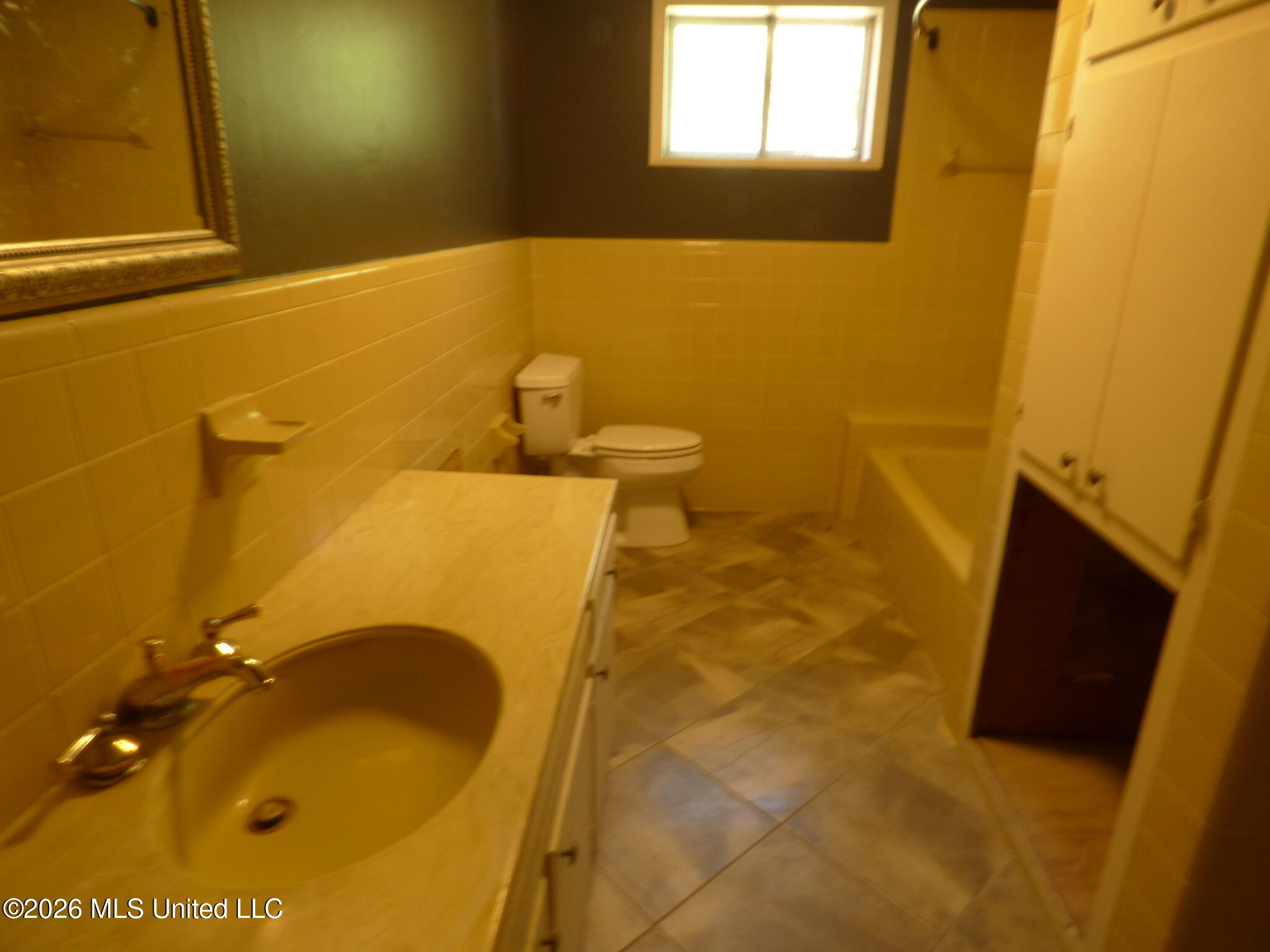 663 E Joseph Street Property Photo 10