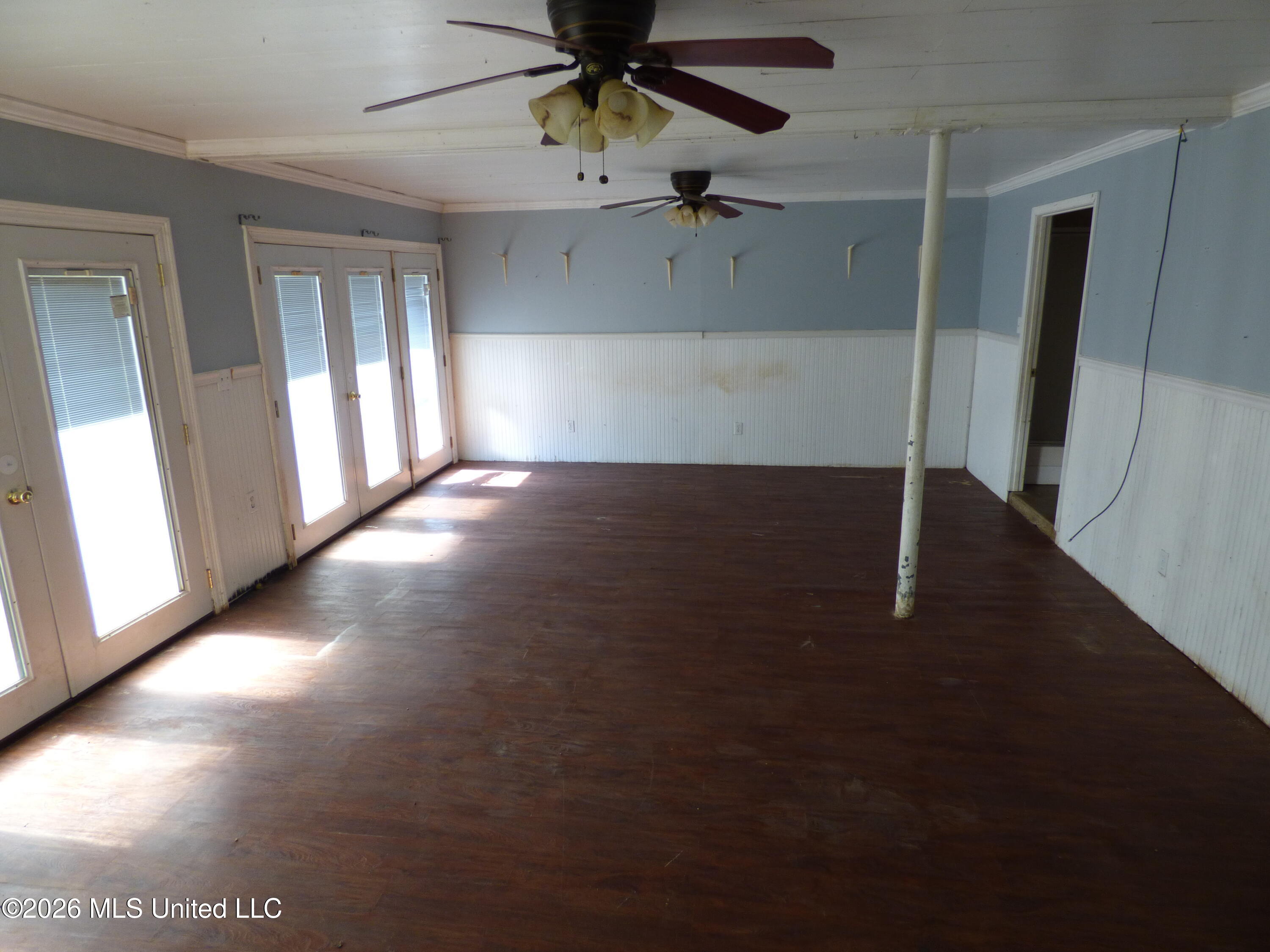 663 E Joseph Street Property Photo 22