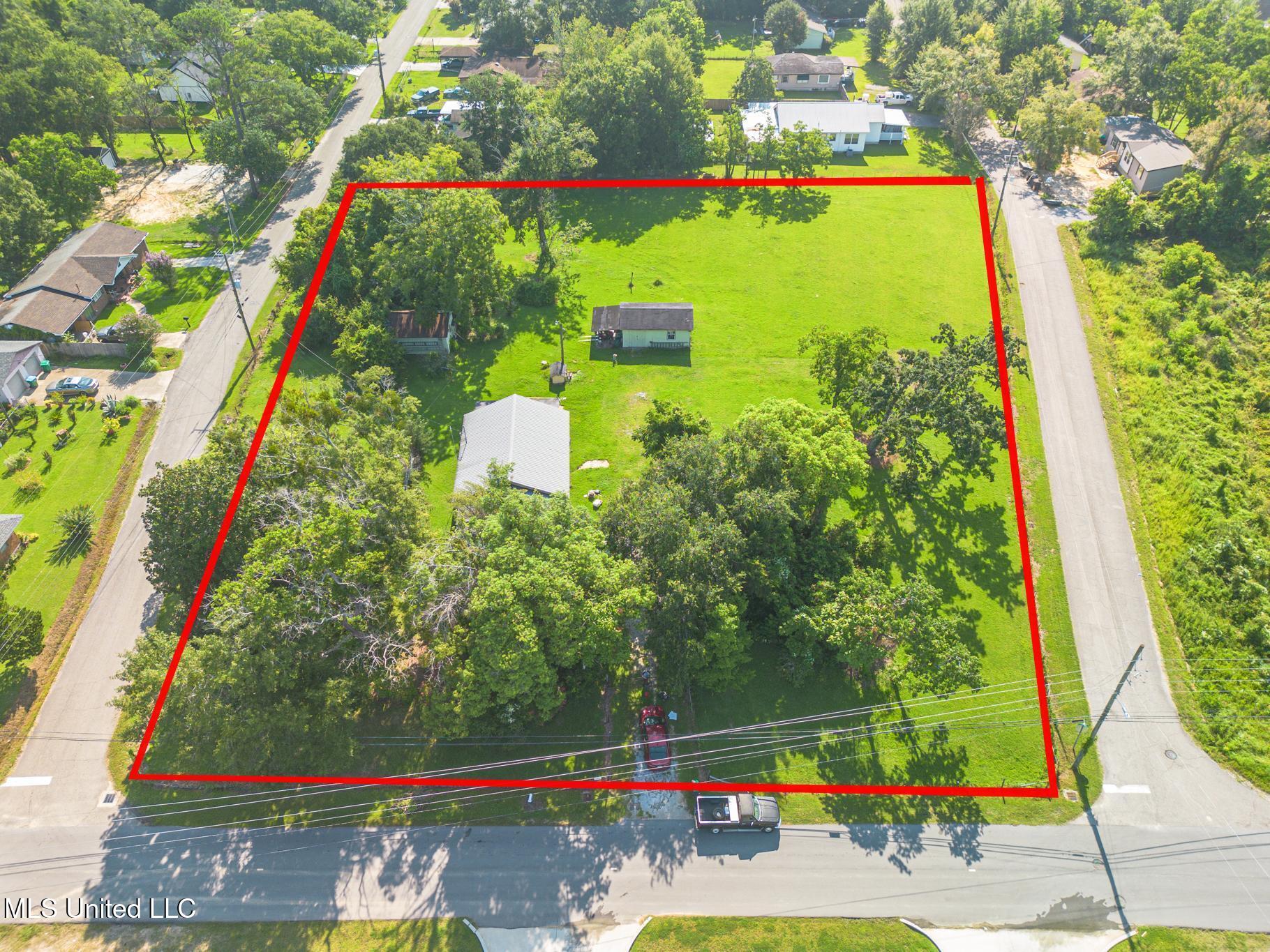 9298 Old Lorraine Road Property Photo 1