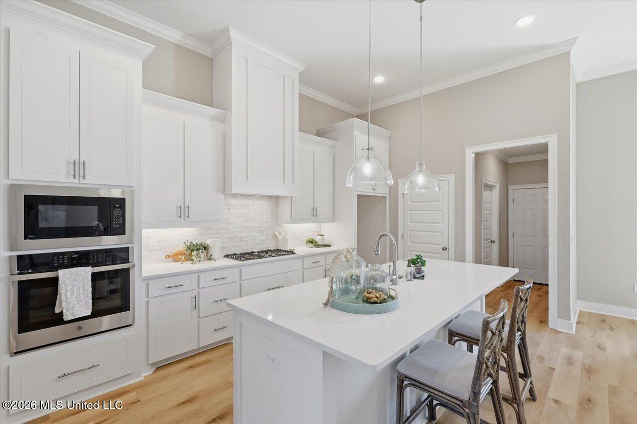 142 Palace Crossing Property Photo 10