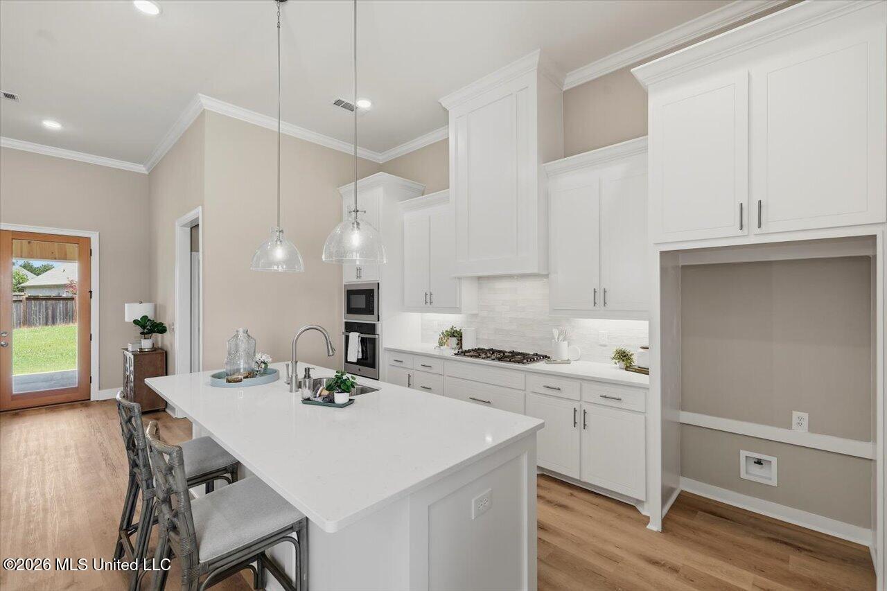 142 Palace Crossing Property Photo 11