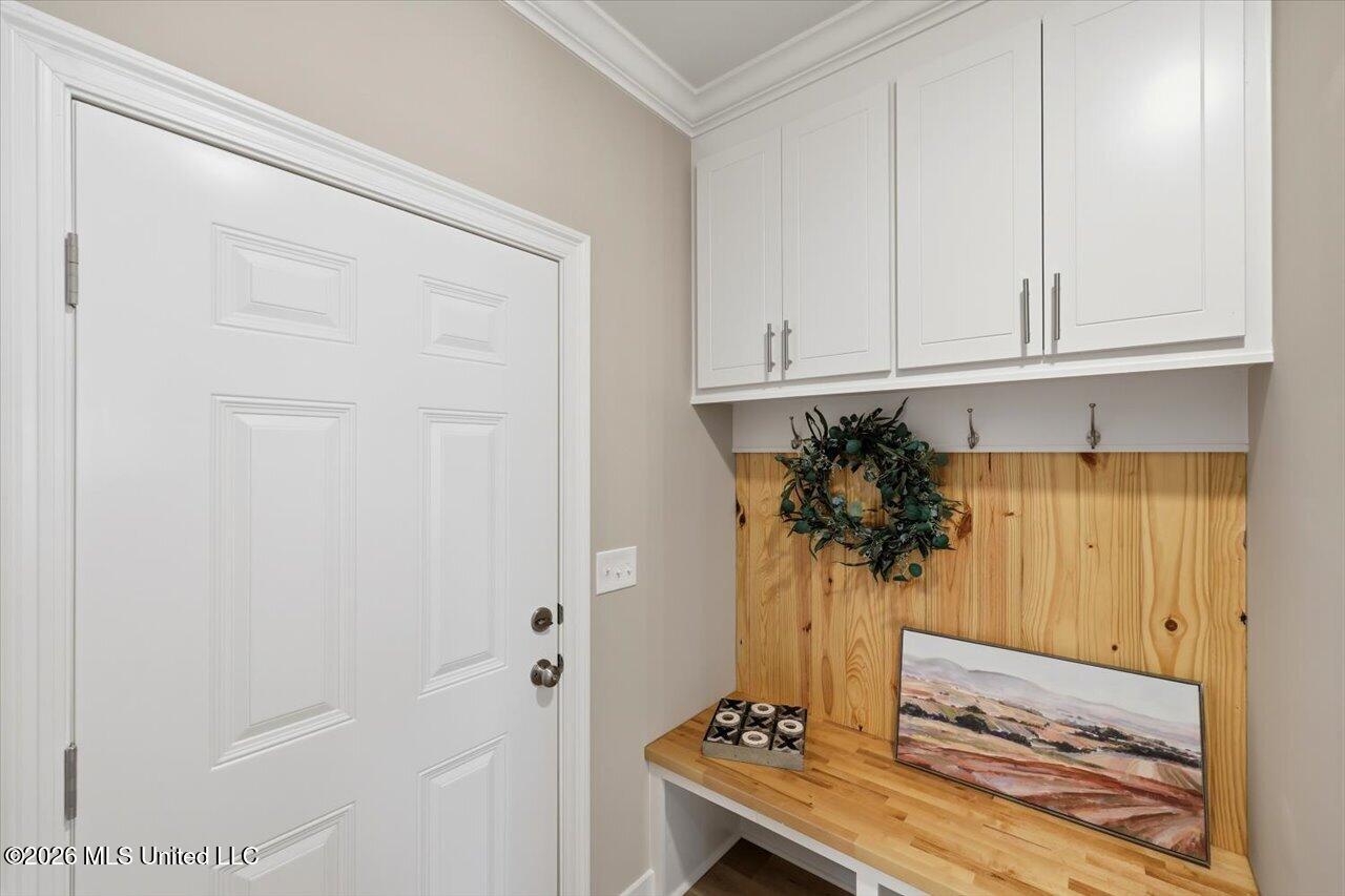 142 Palace Crossing Property Photo 18