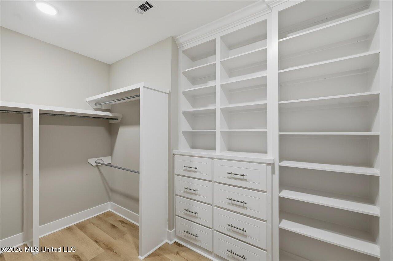 142 Palace Crossing Property Photo 24