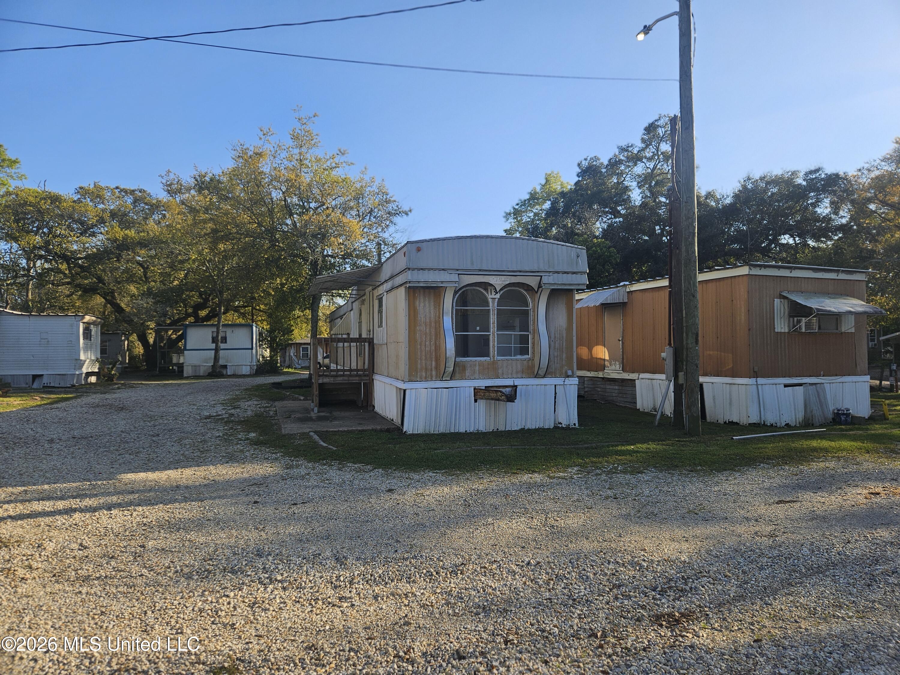 2000 18th Avenue Property Photo 1