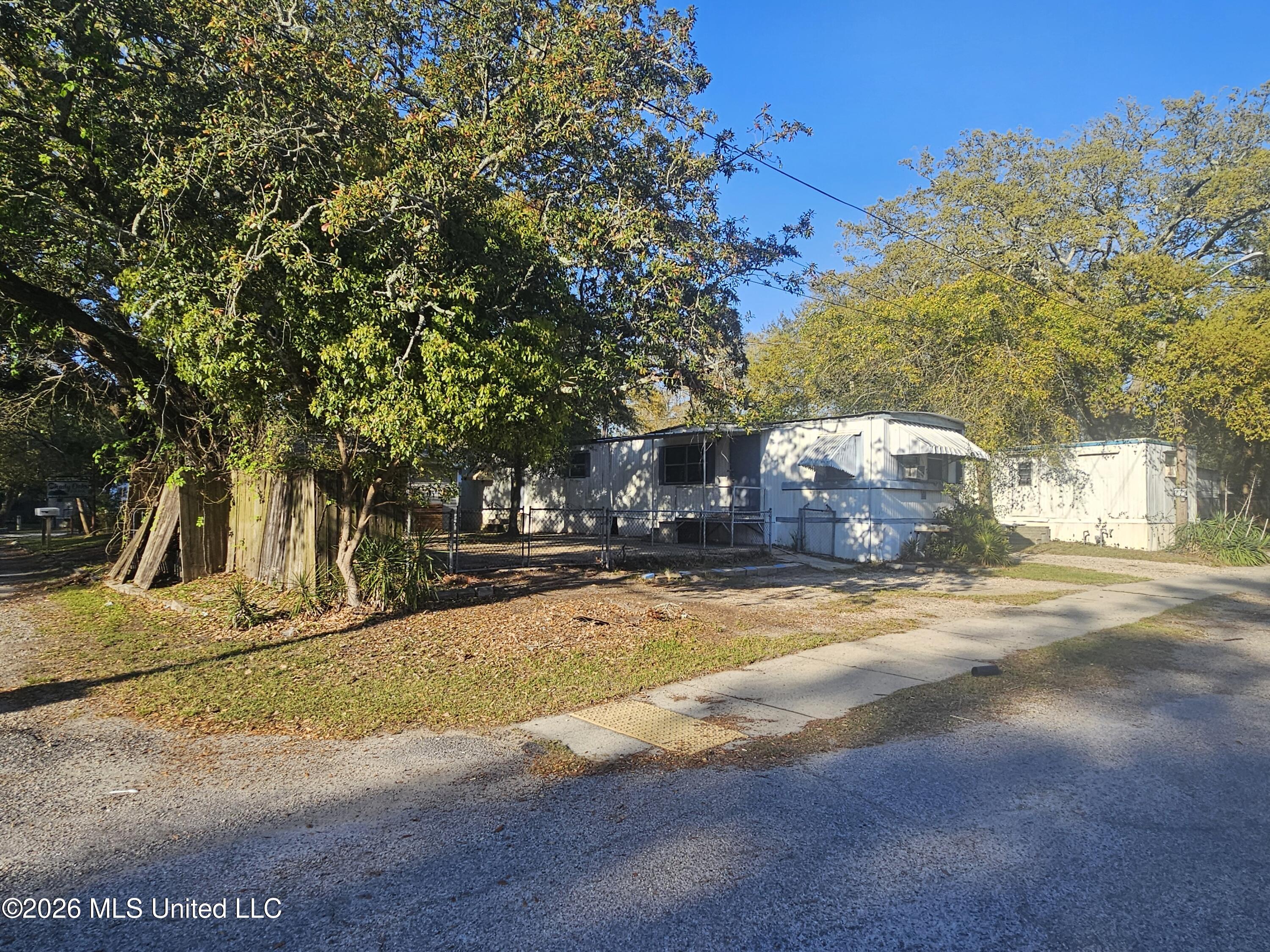 2000 18th Avenue Property Photo 12