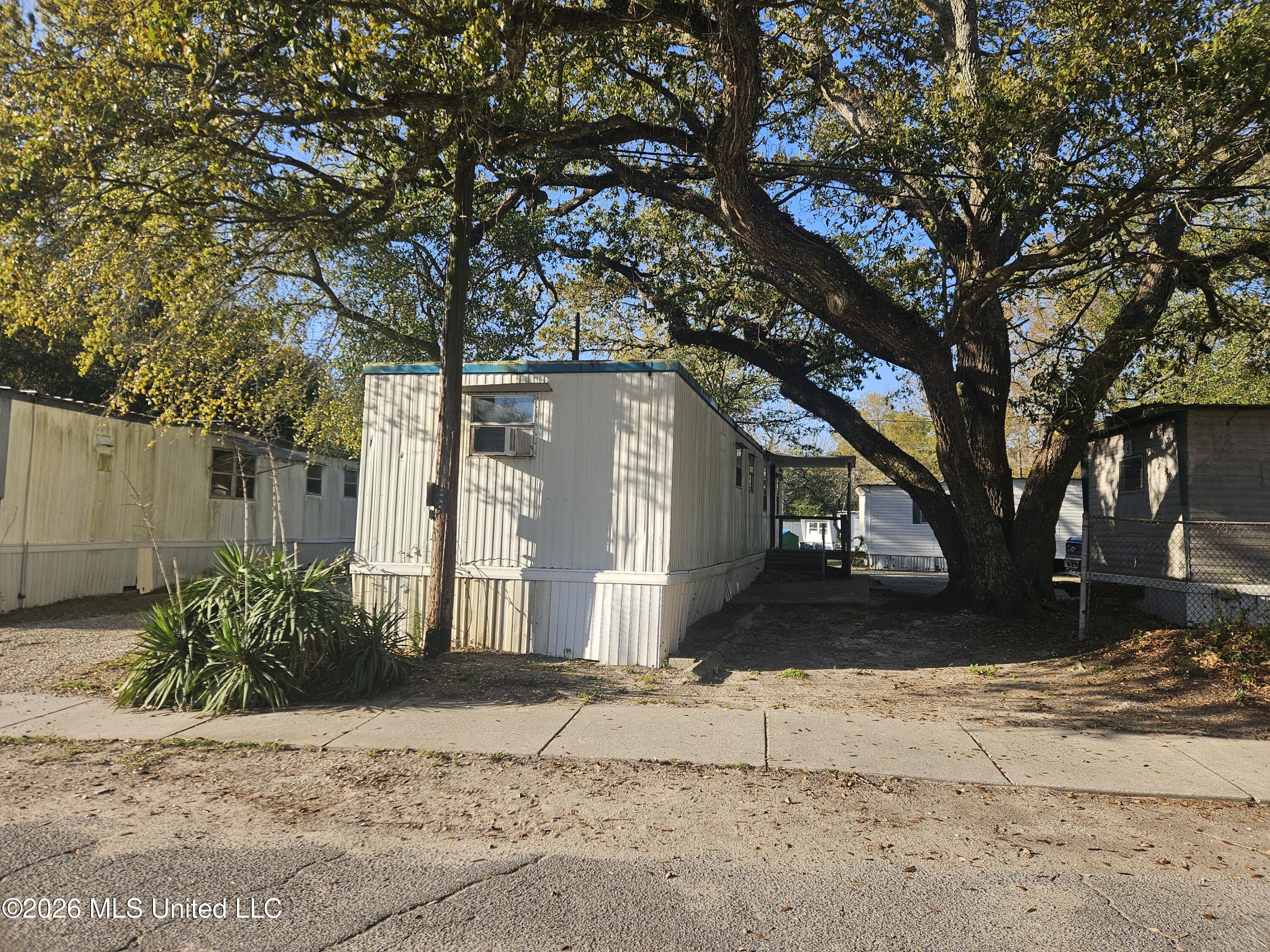 2000 18th Avenue Property Photo 17