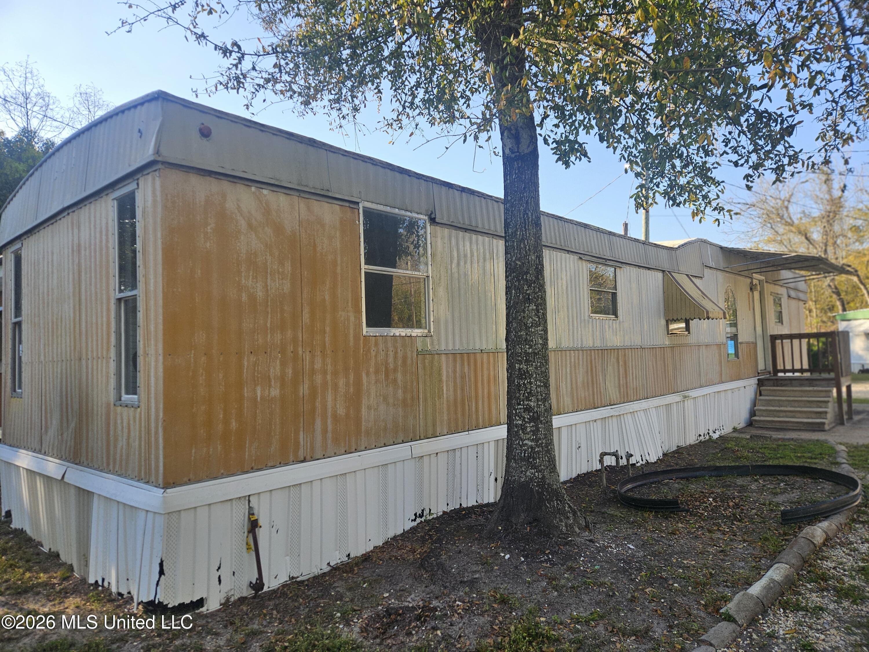 2000 18th Avenue Property Photo 22