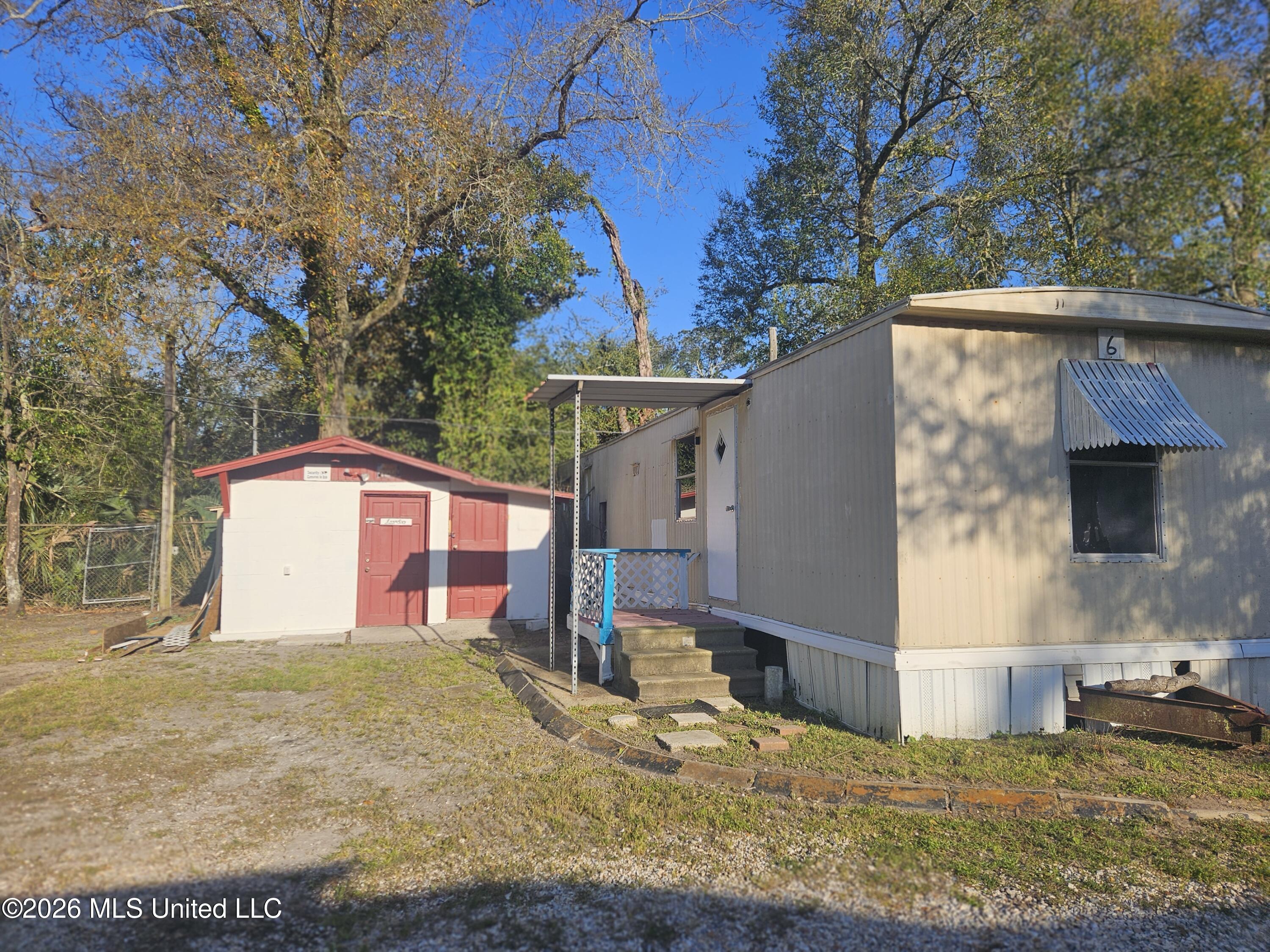 2000 18th Avenue Property Photo 26