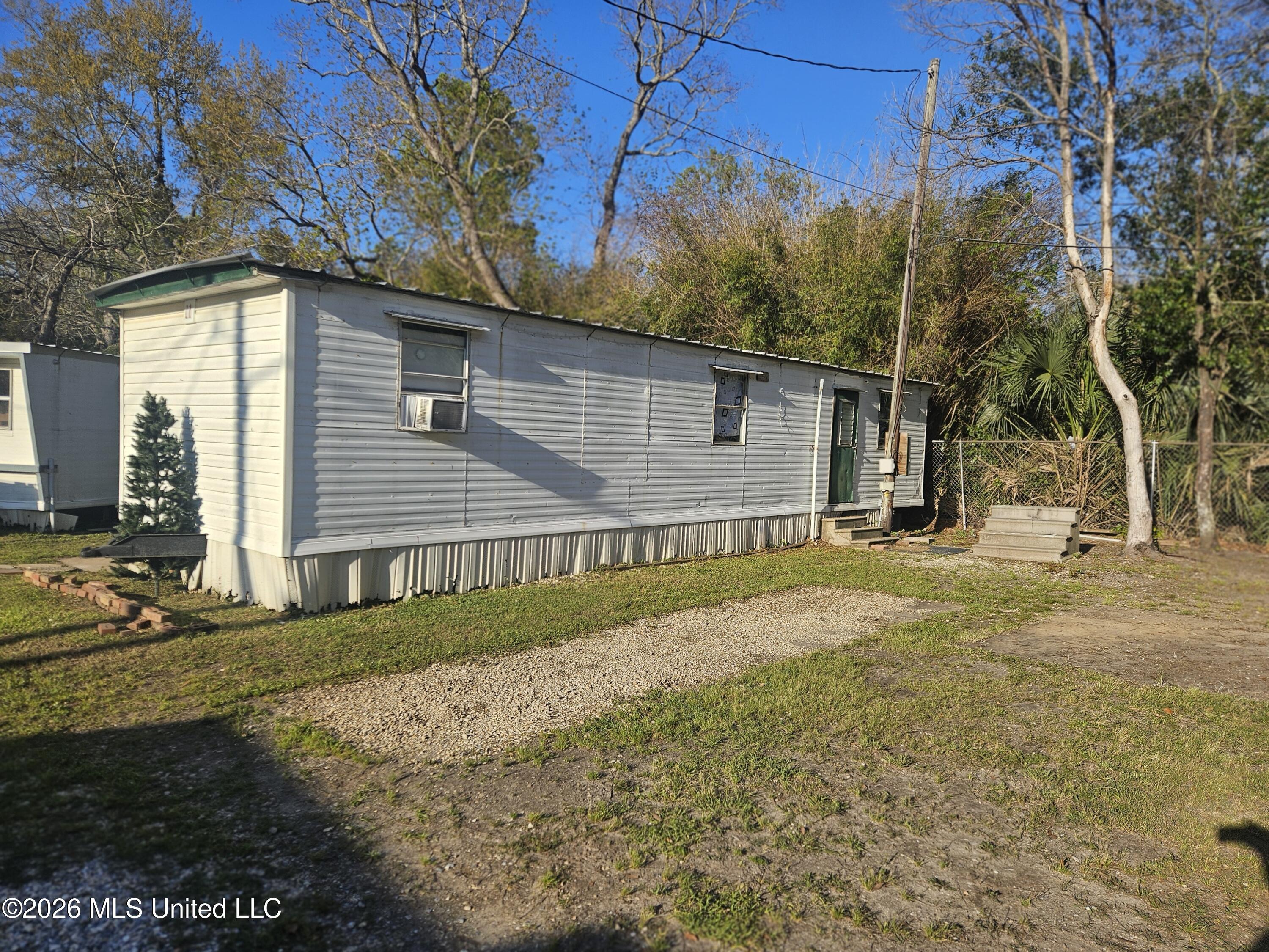 2000 18th Avenue Property Photo 28