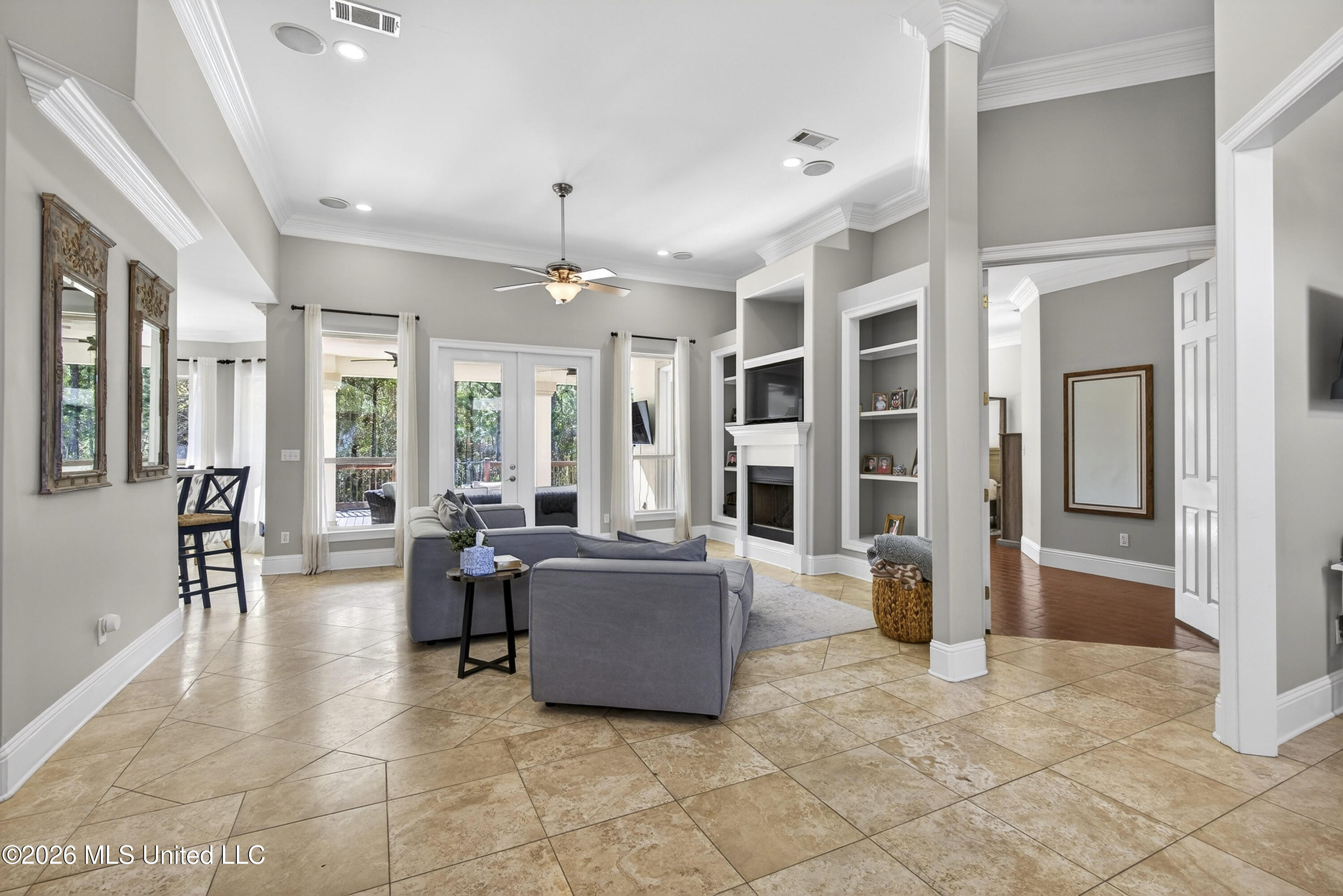 756 Troon Court Property Photo 8
