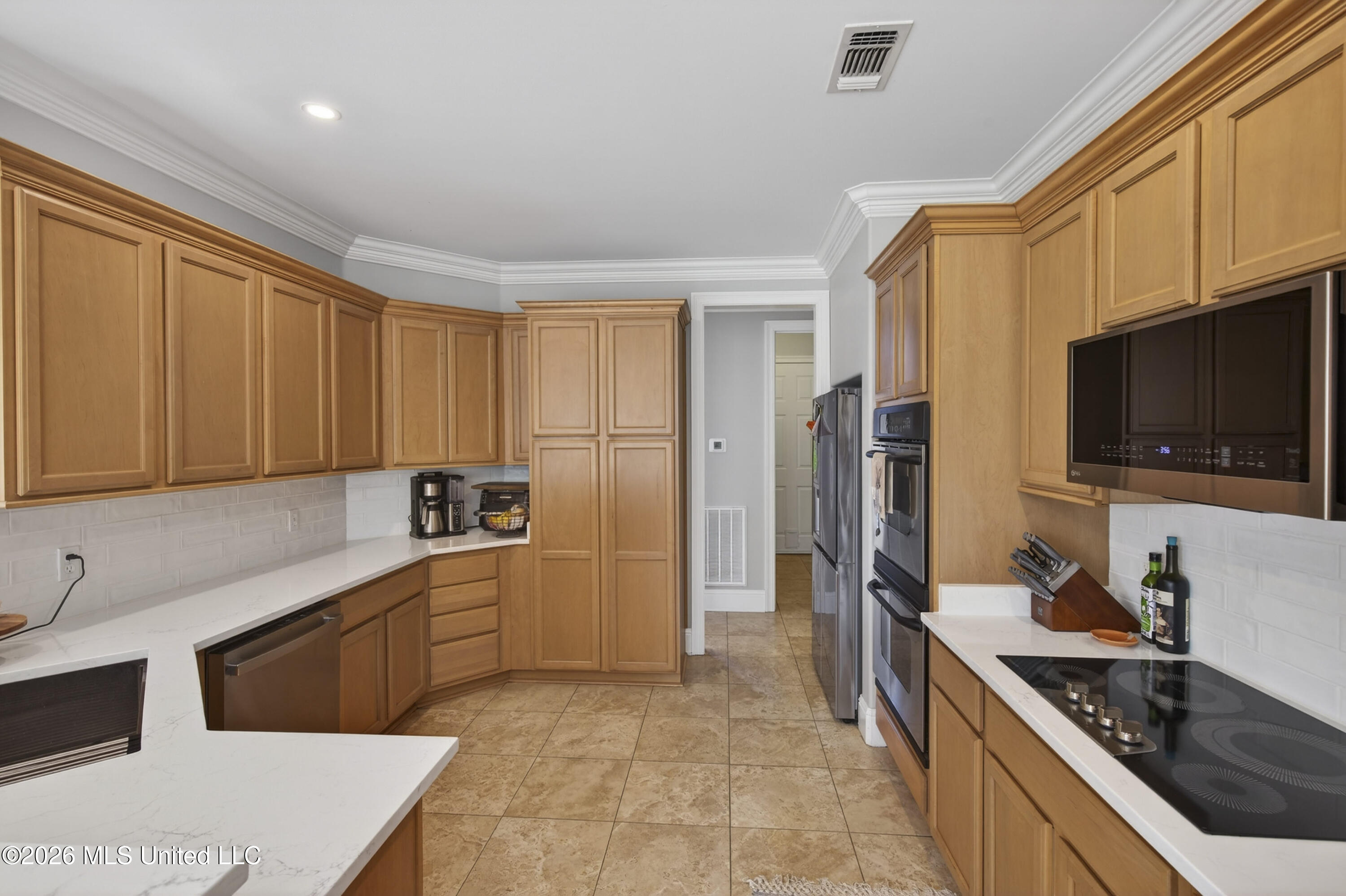 756 Troon Court Property Photo 15