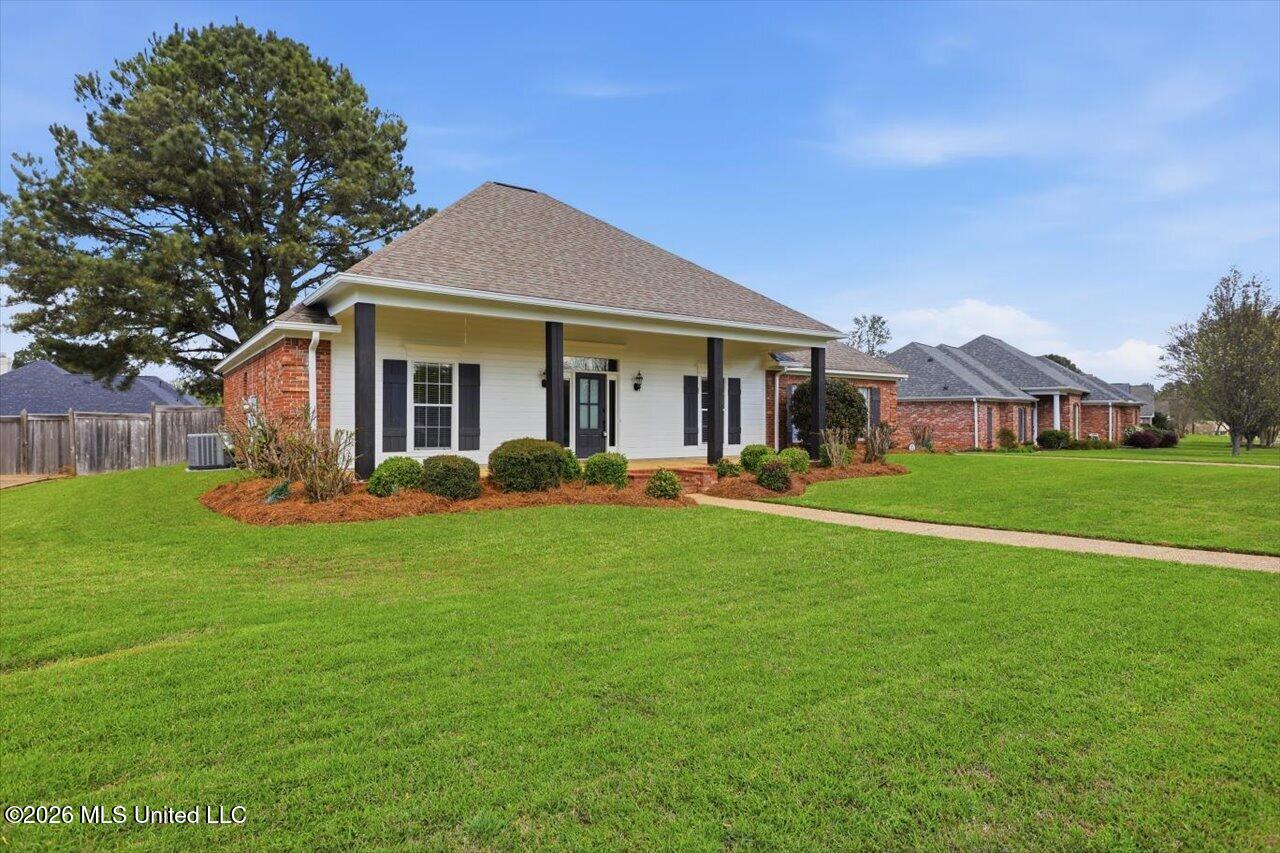 209 Park Ridge Drive Property Photo 2