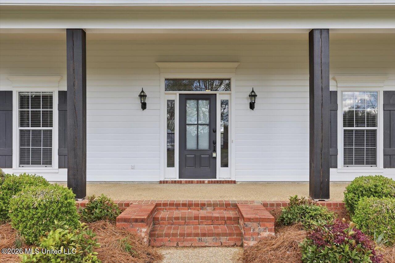 209 Park Ridge Drive Property Photo 4