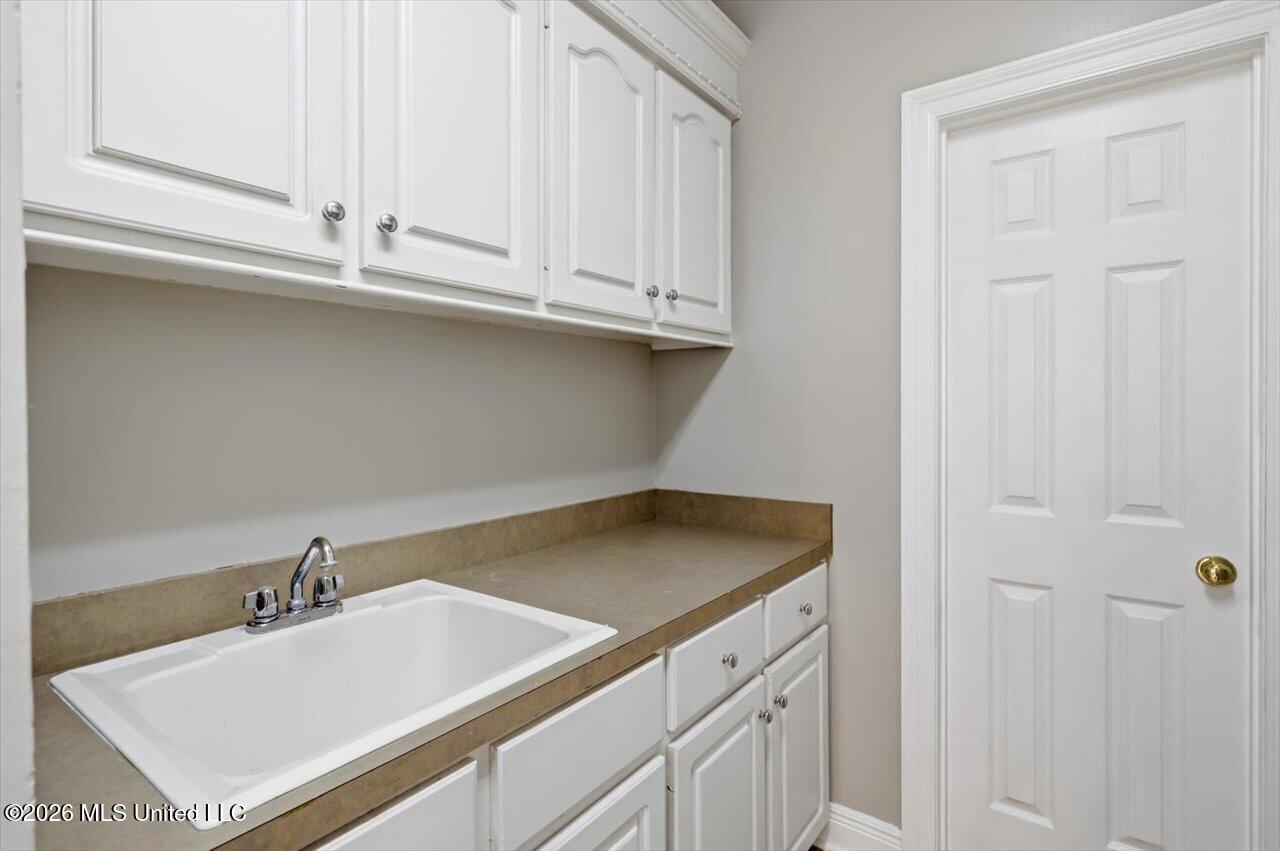 209 Park Ridge Drive Property Photo 17