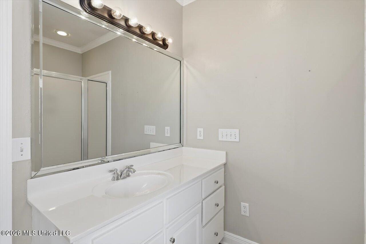 209 Park Ridge Drive Property Photo 22