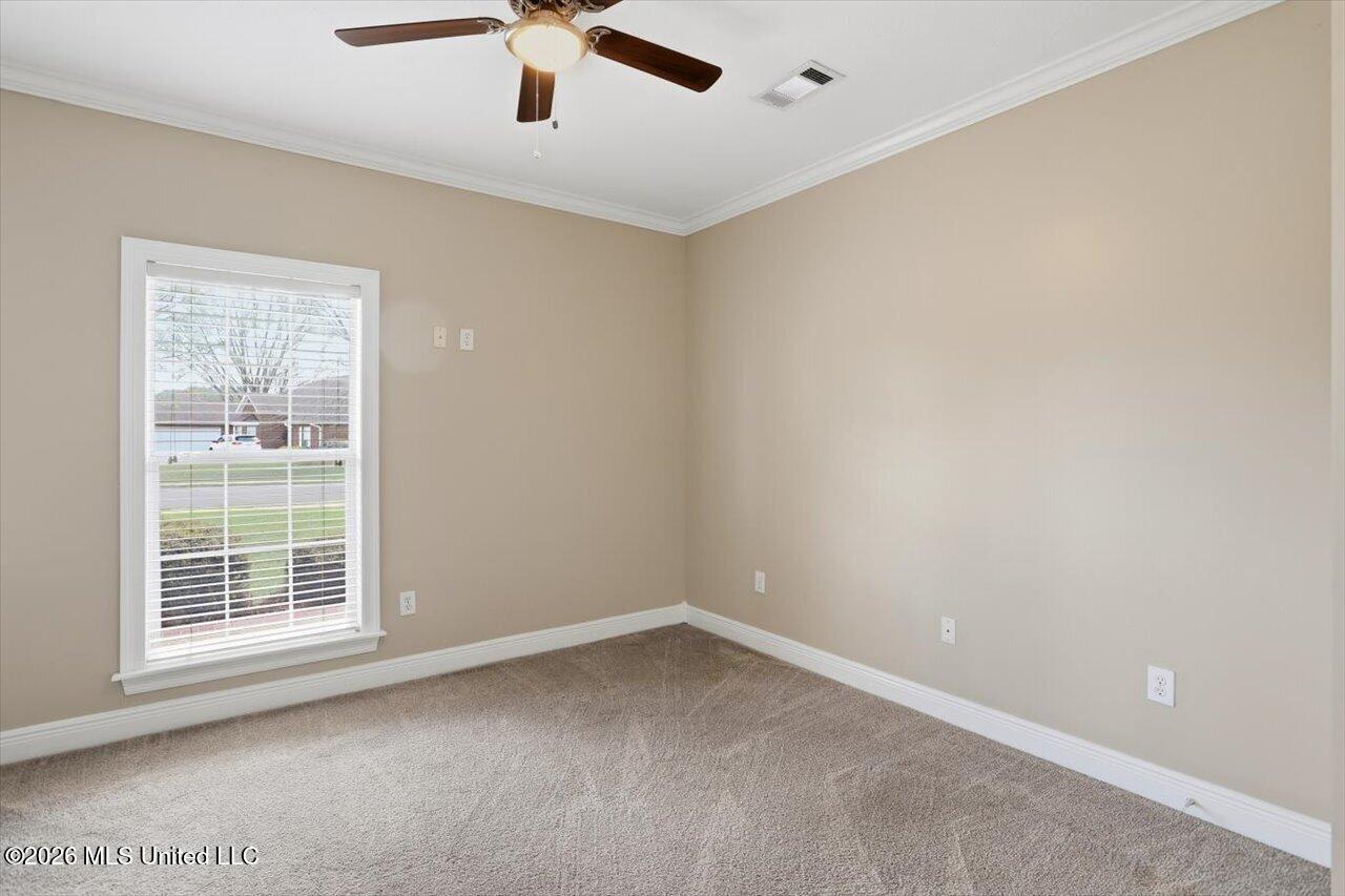 209 Park Ridge Drive Property Photo 29