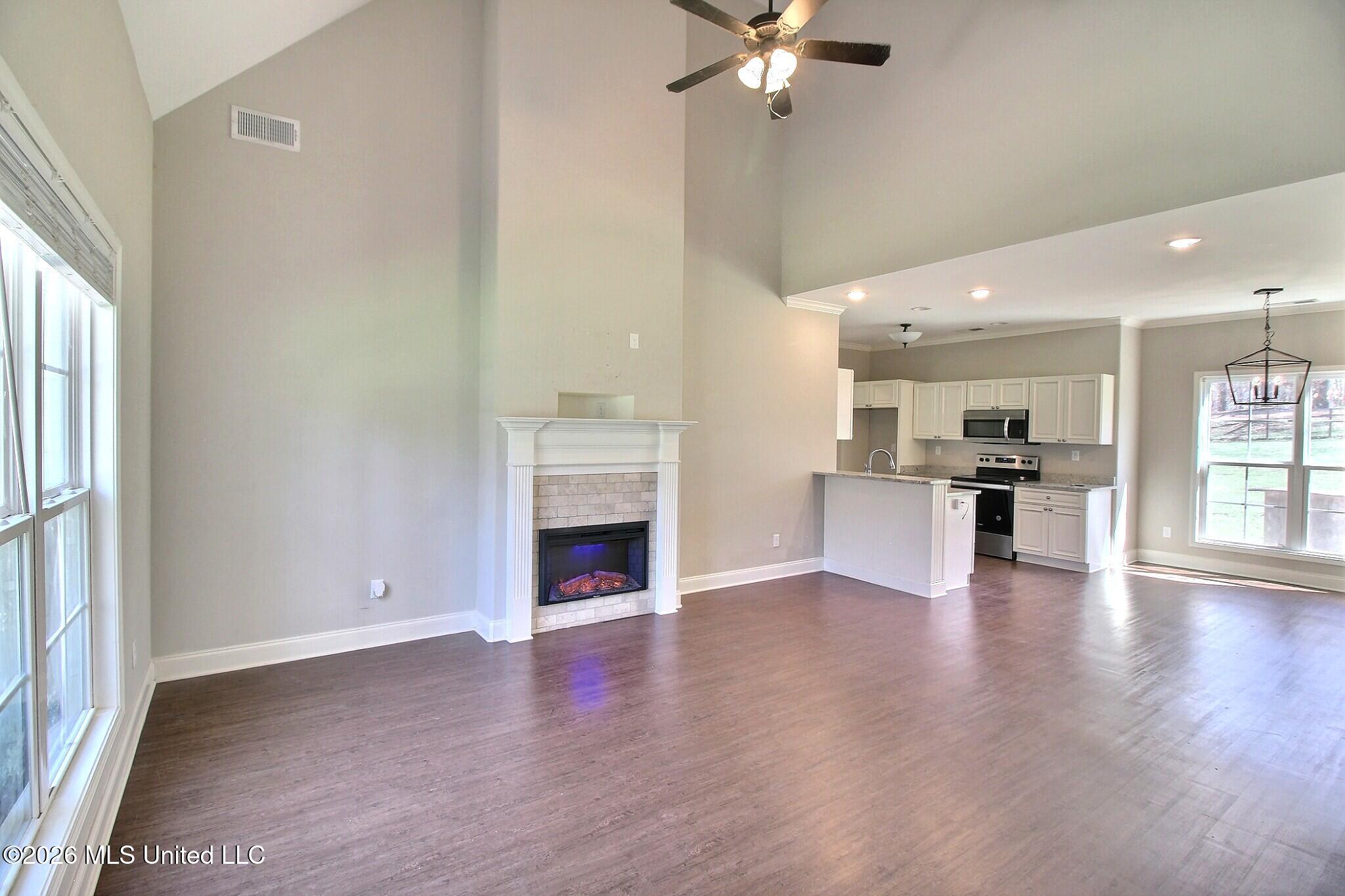 4722 Alexander Road Property Photo 4
