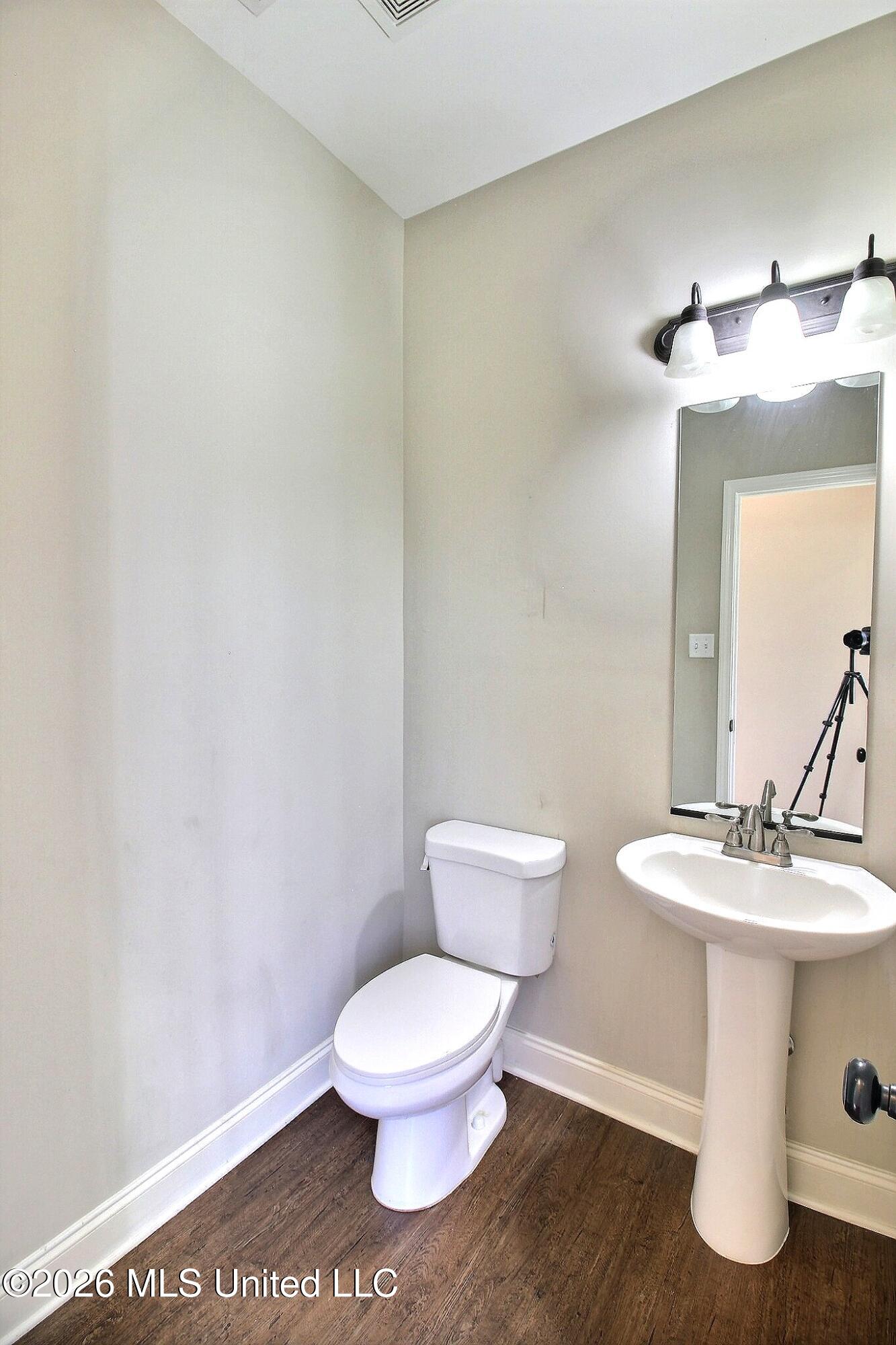4722 Alexander Road Property Photo 9