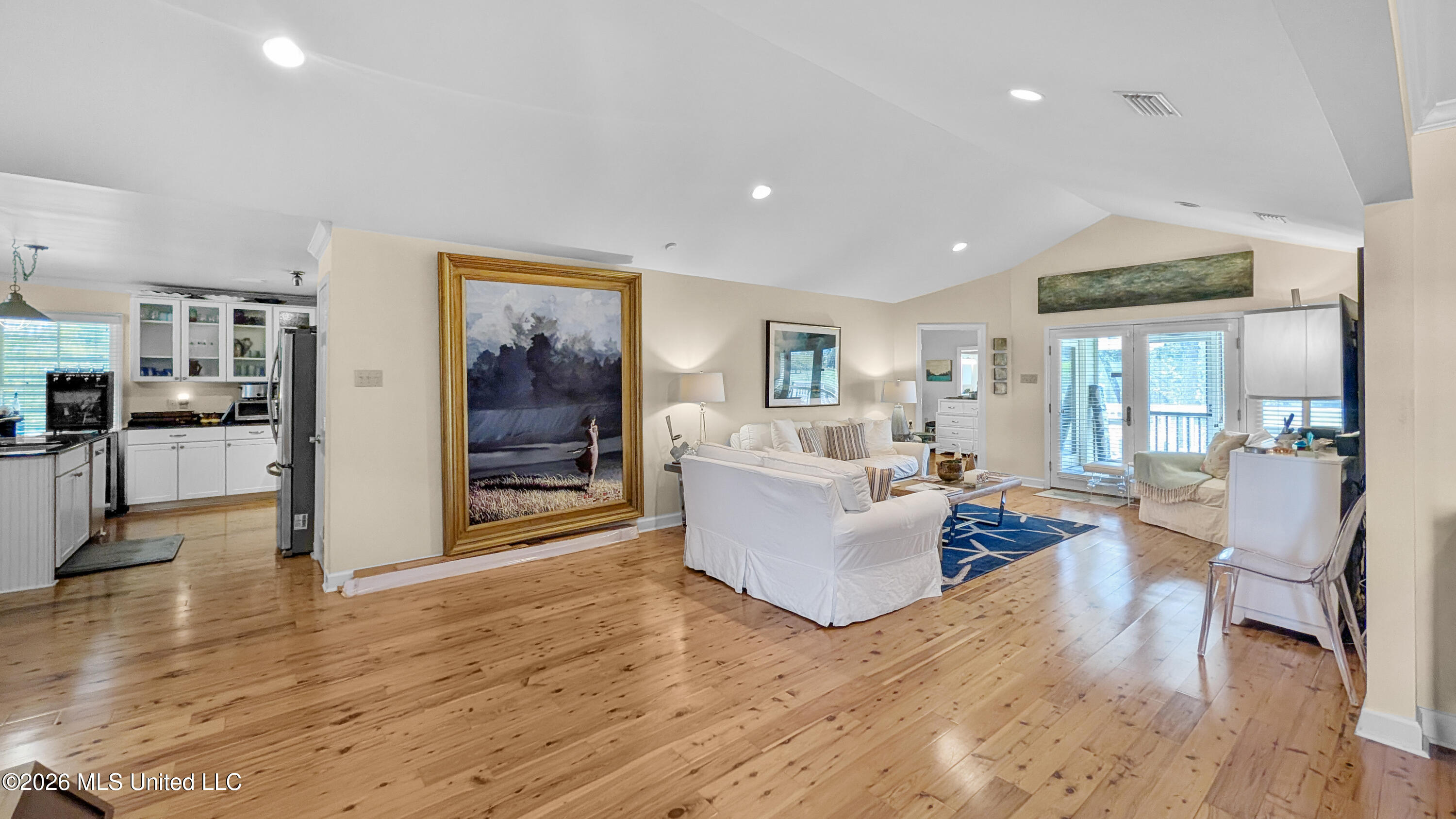 340 Lemoyne Road Property Photo 4