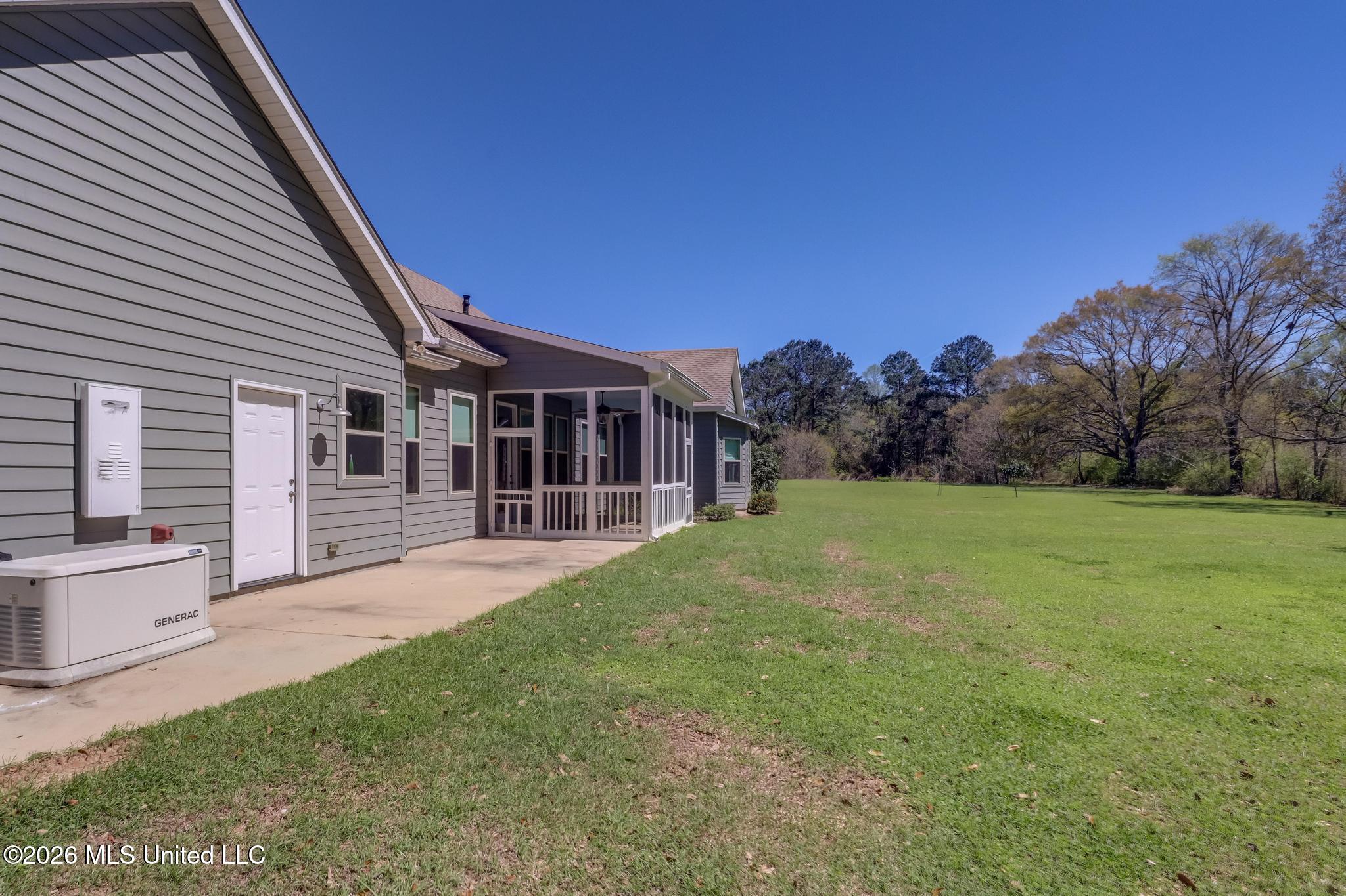 195 Pinecrest Drive Property Photo 30
