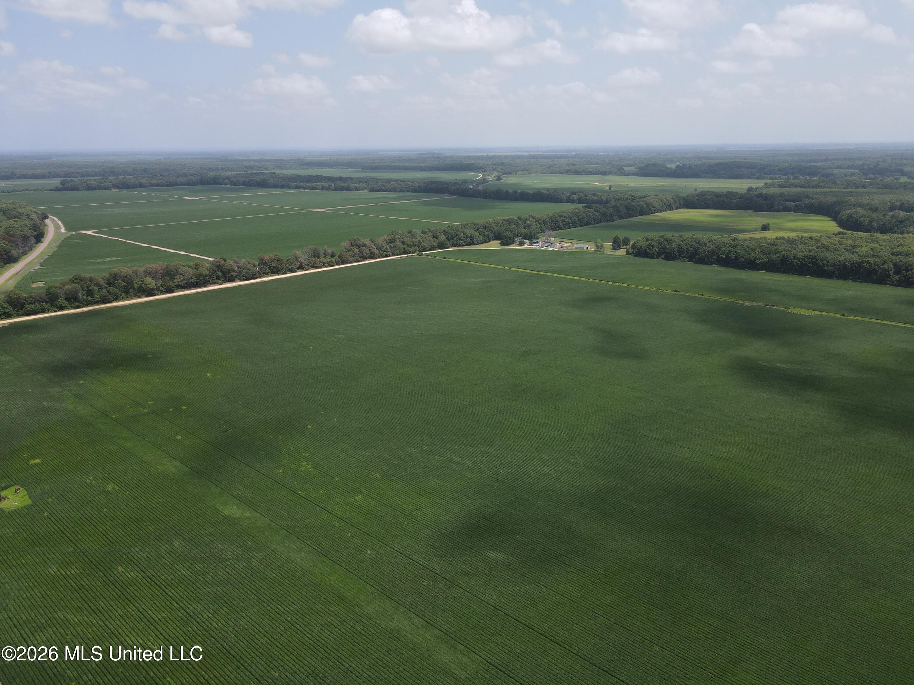 Airport Road Property Photo 12