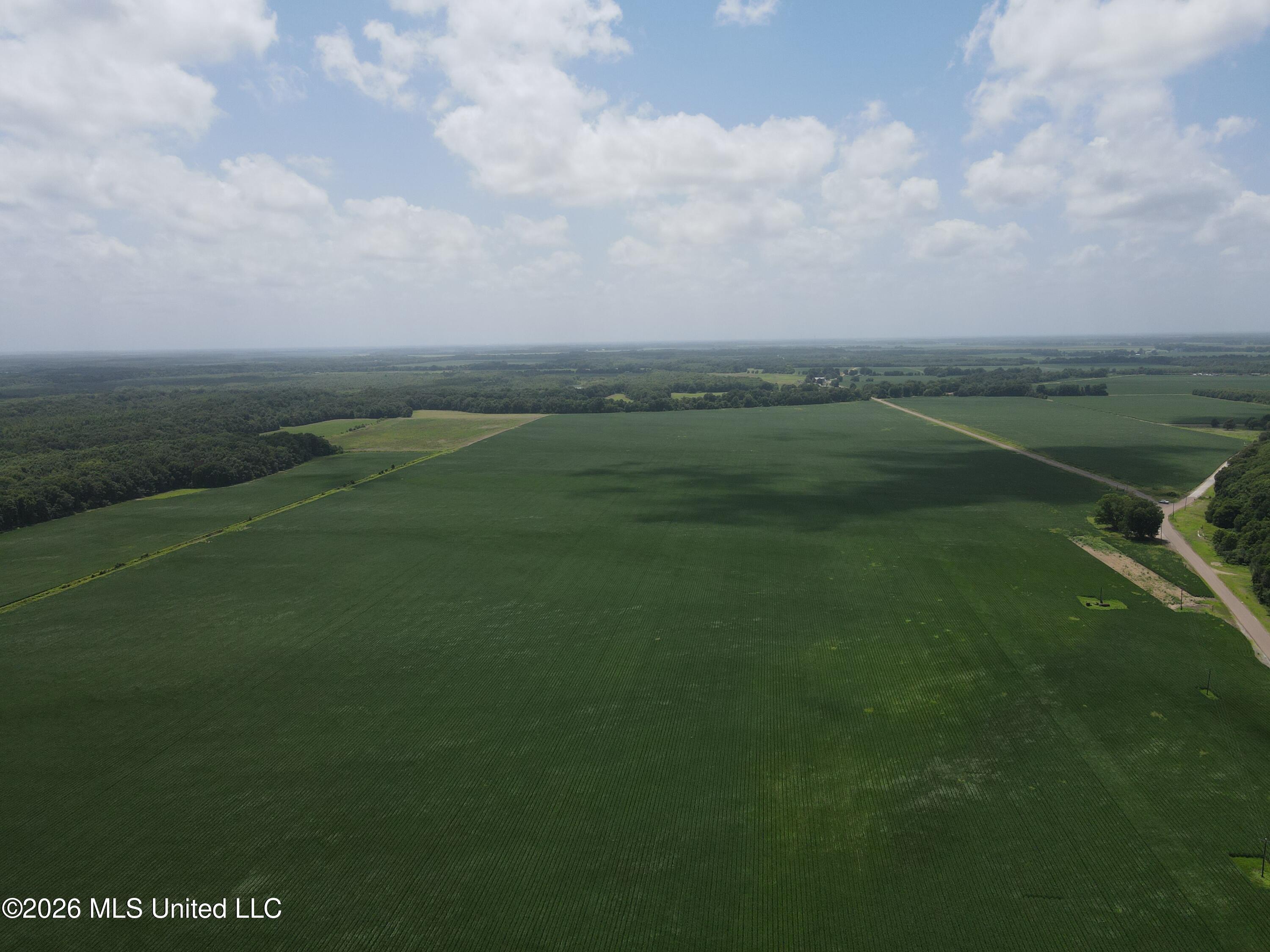 Airport Road Property Photo 18