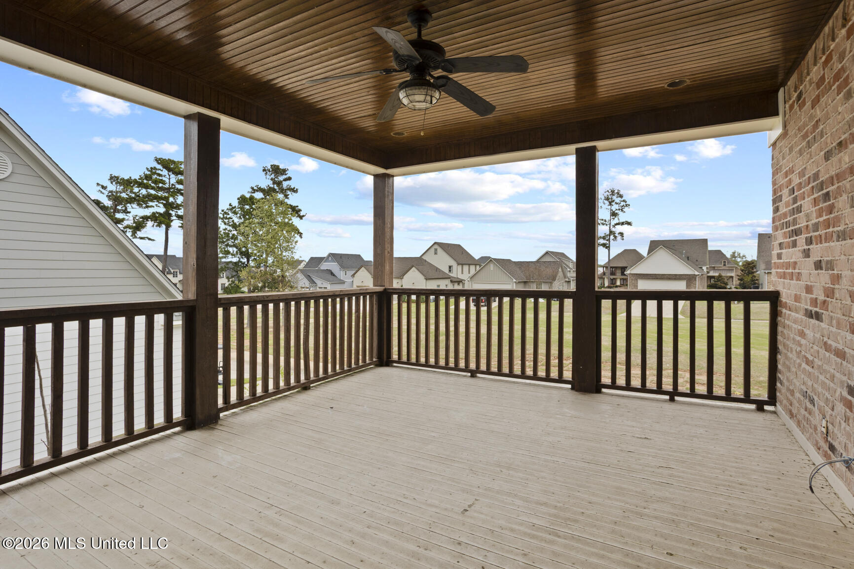 606 Arbor Way Property Photo 6
