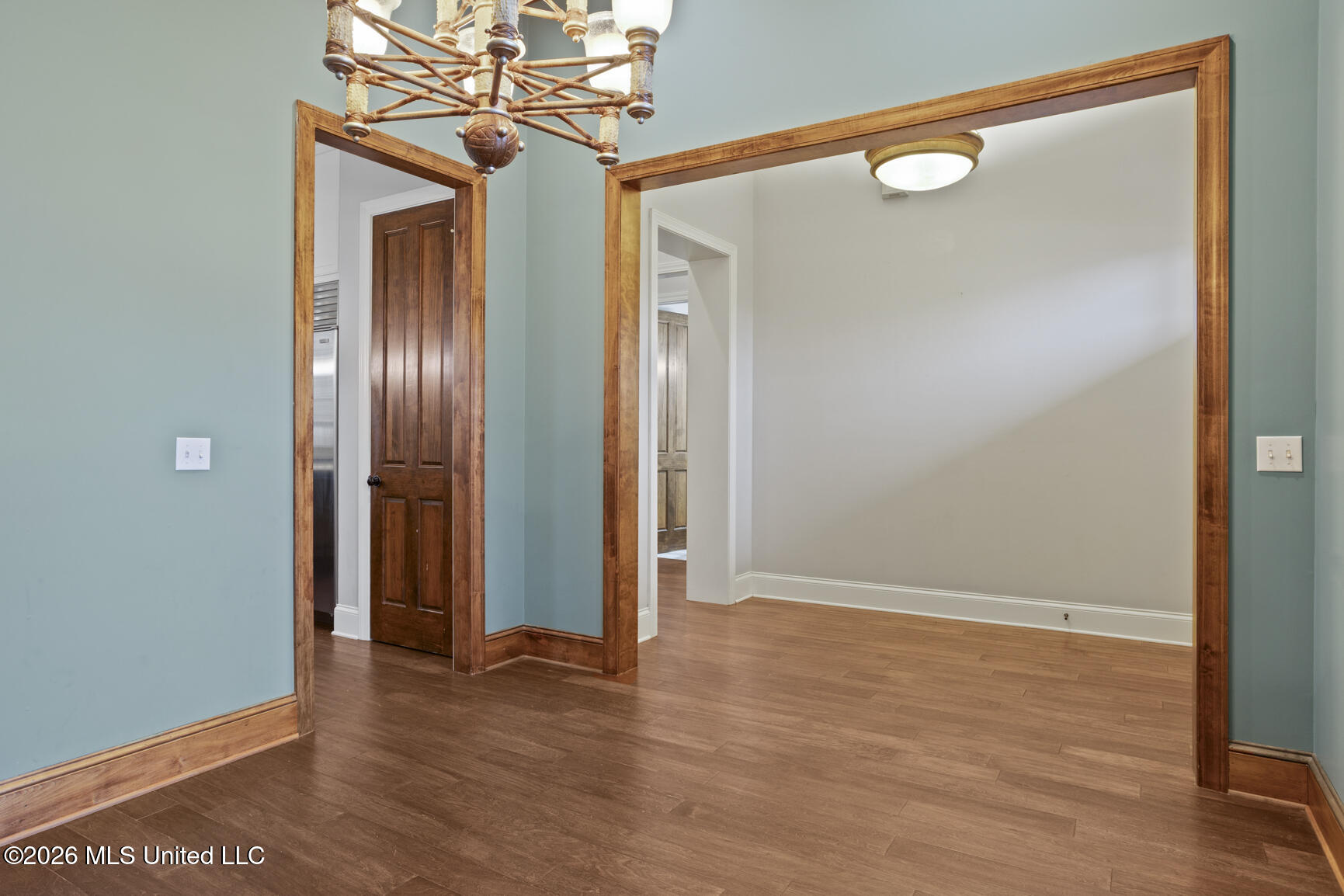 606 Arbor Way Property Photo 14