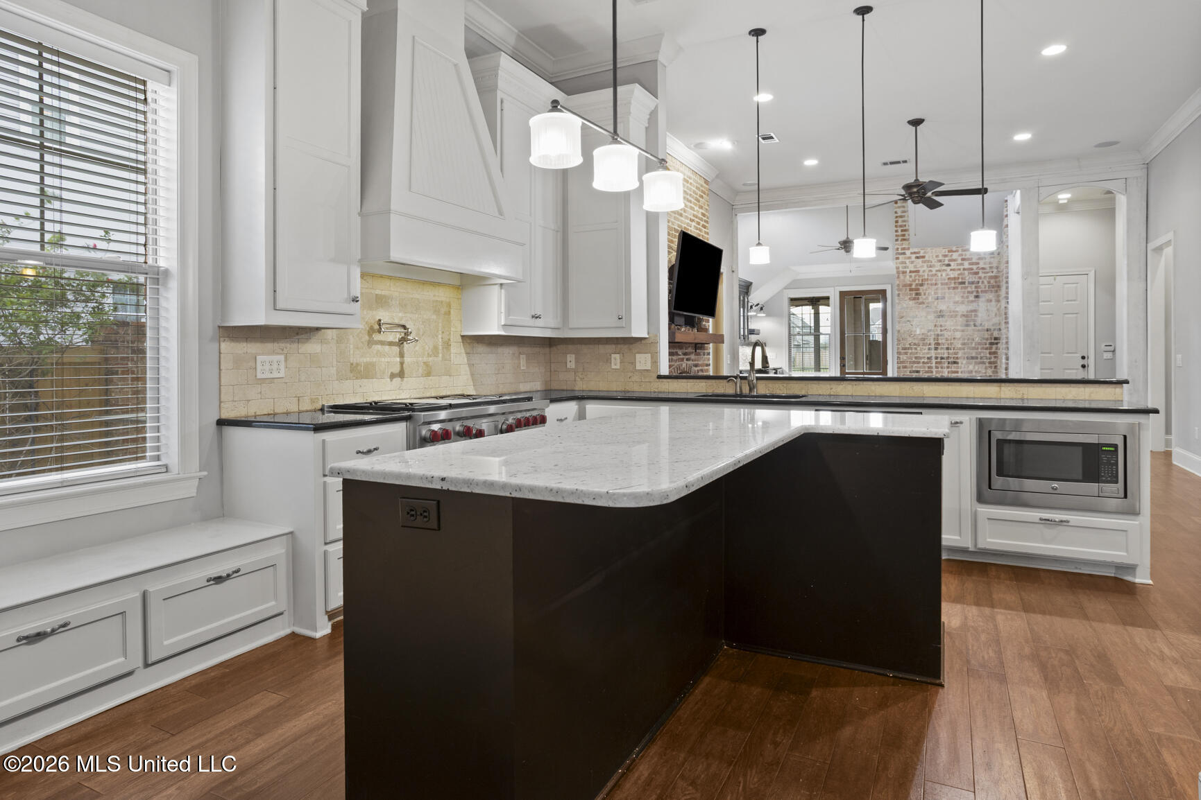606 Arbor Way Property Photo 15