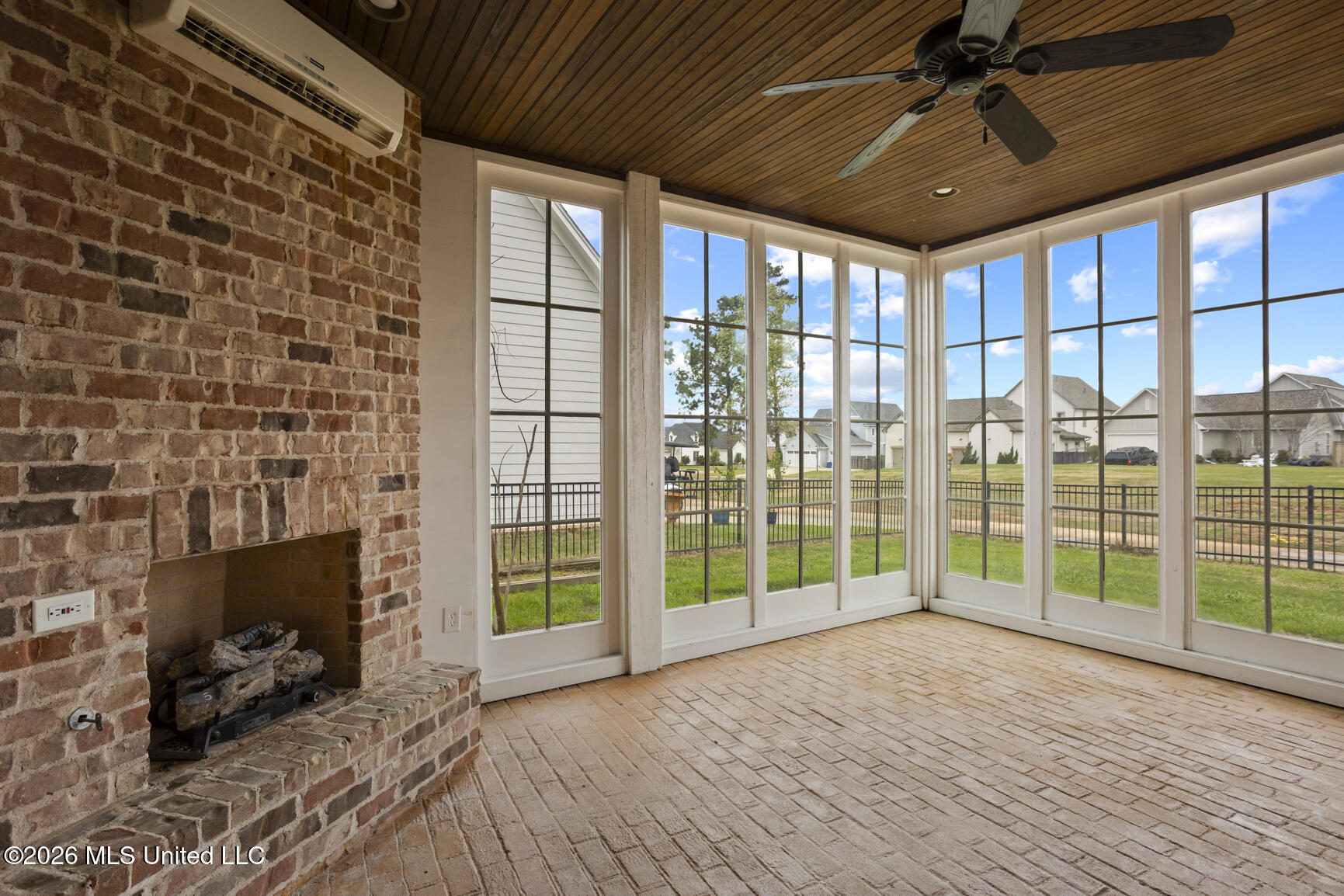 606 Arbor Way Property Photo 29