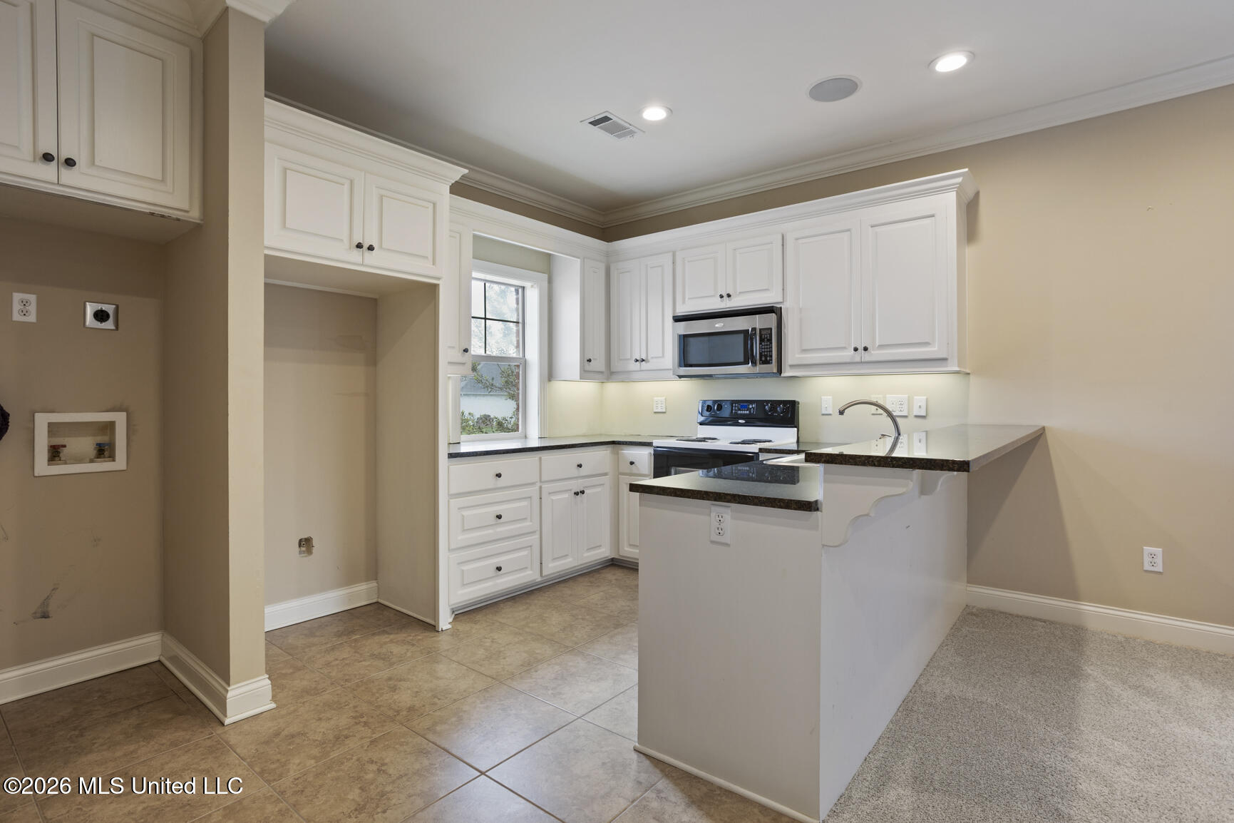606 Arbor Way Property Photo 39