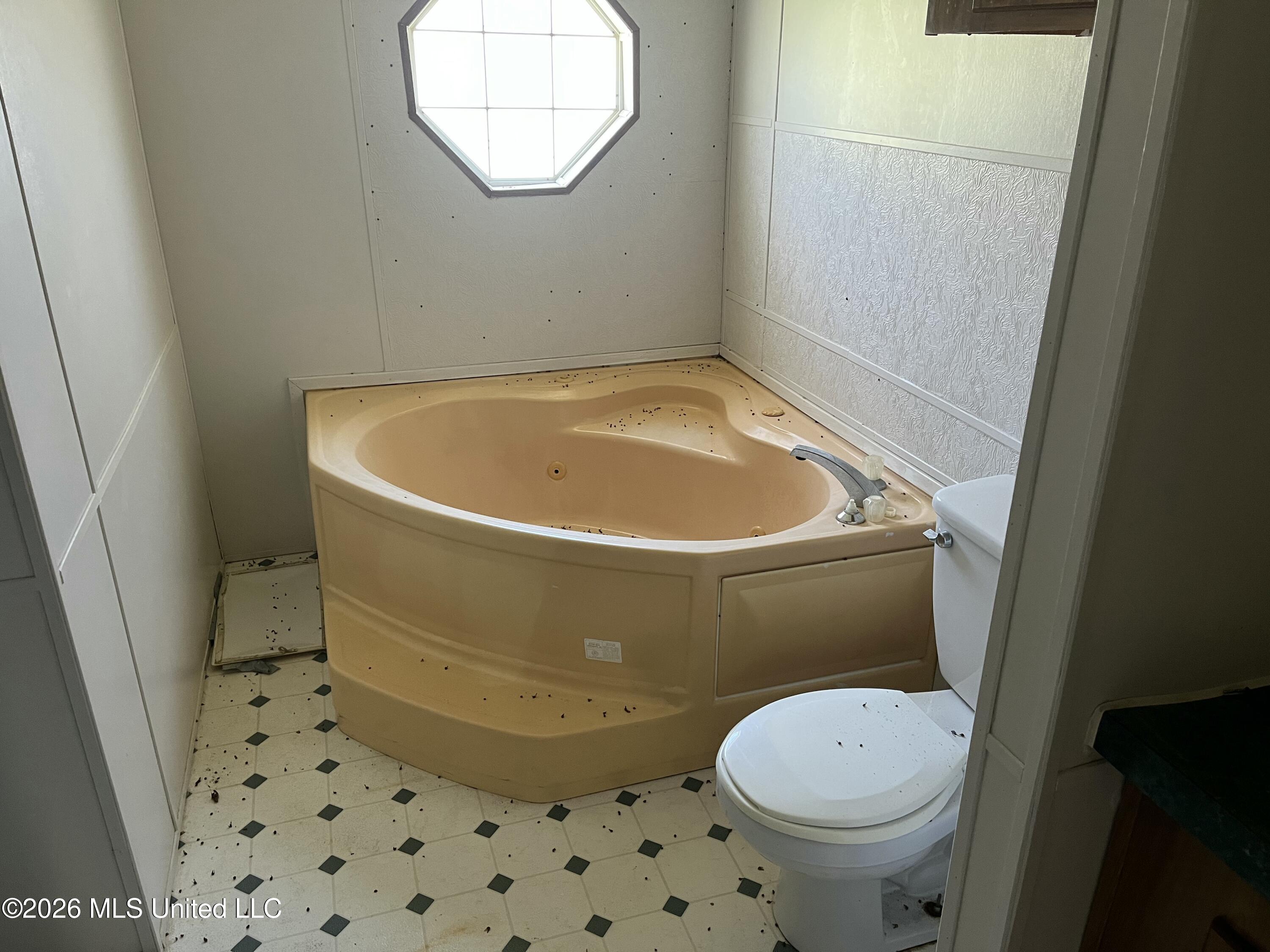 980 Tenner Road Property Photo 12