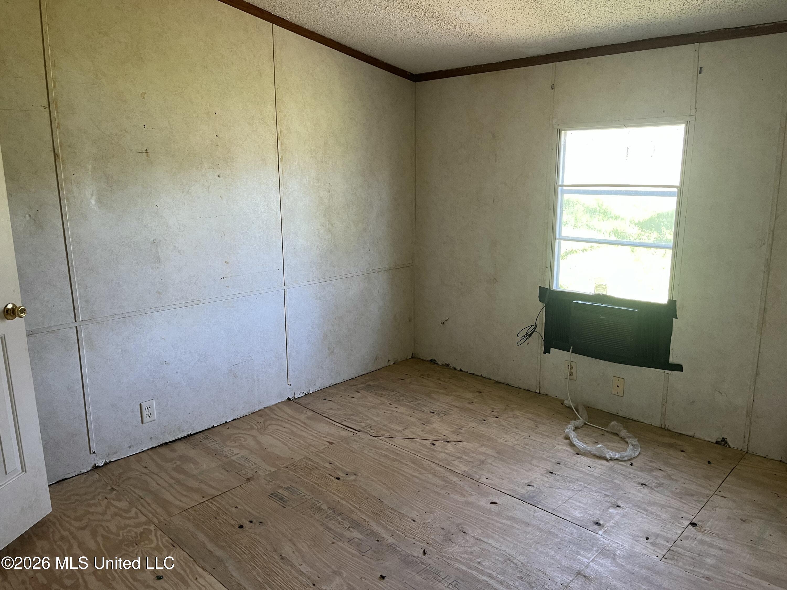 980 Tenner Road Property Photo 15